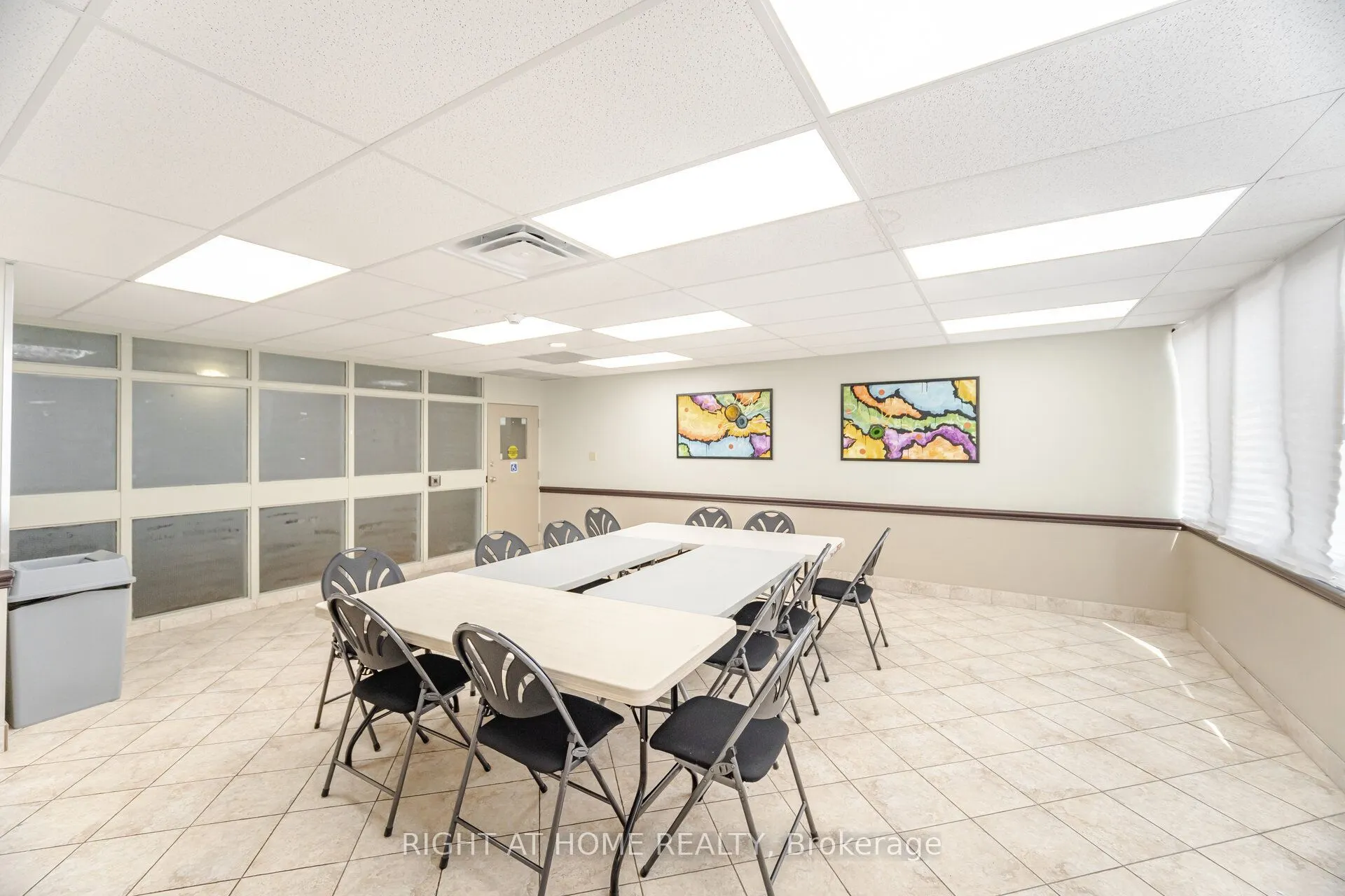 1580 Mississauga Valley Boulevard #301