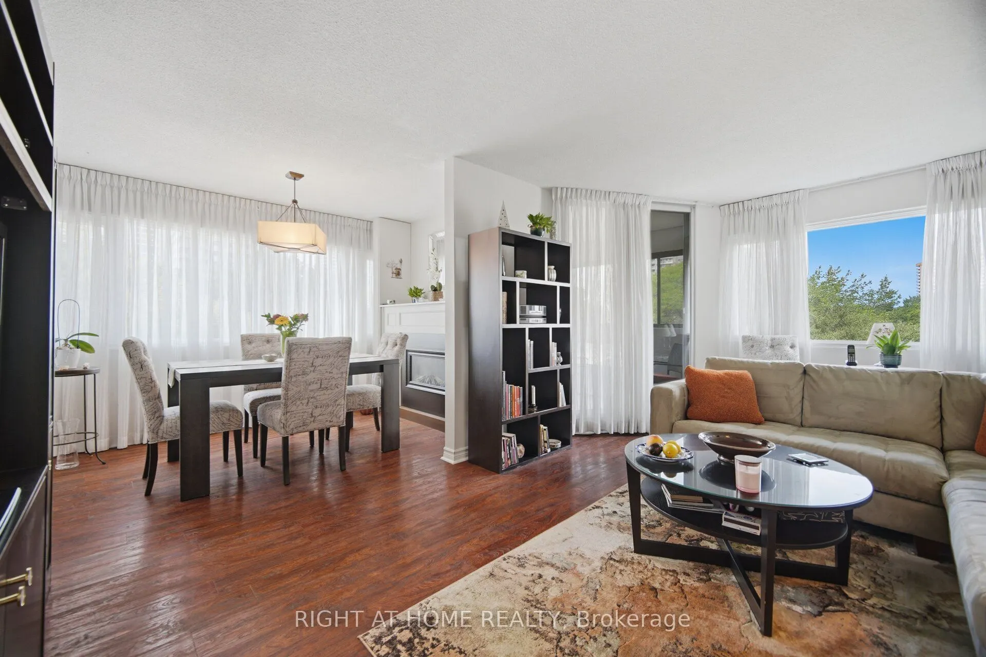 1580 Mississauga Valley Boulevard #301