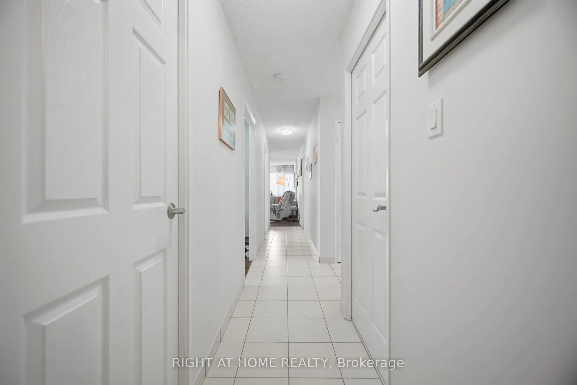 1580 Mississauga Valley Boulevard #301
