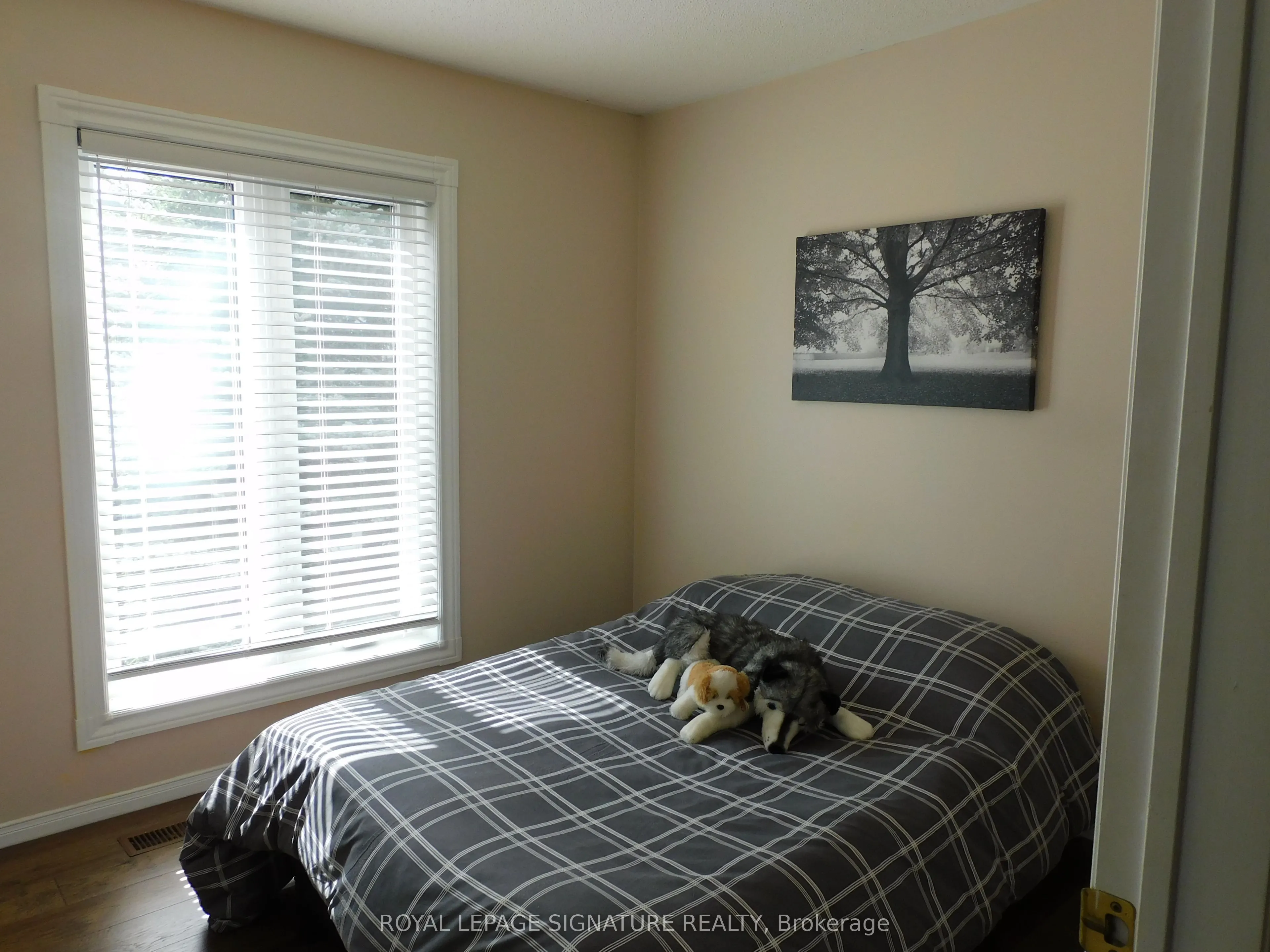 5865 Dalebrook Crescent #57B