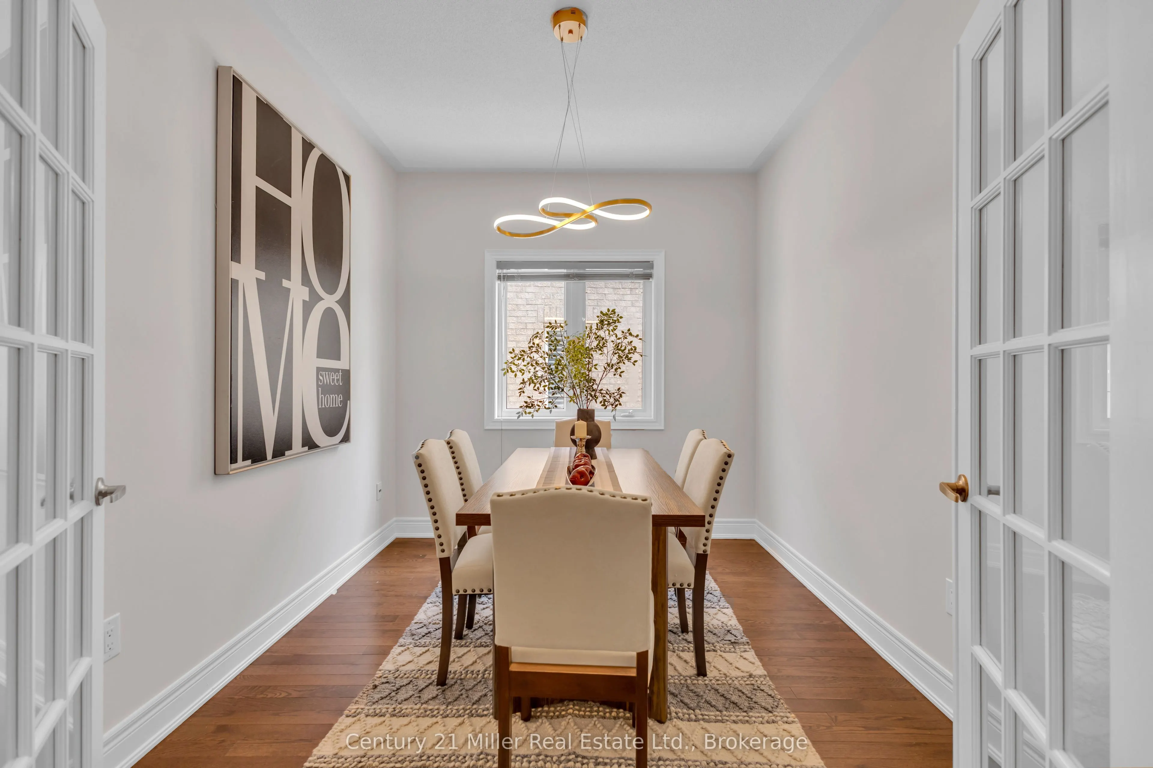 2241 Adirondak Trail