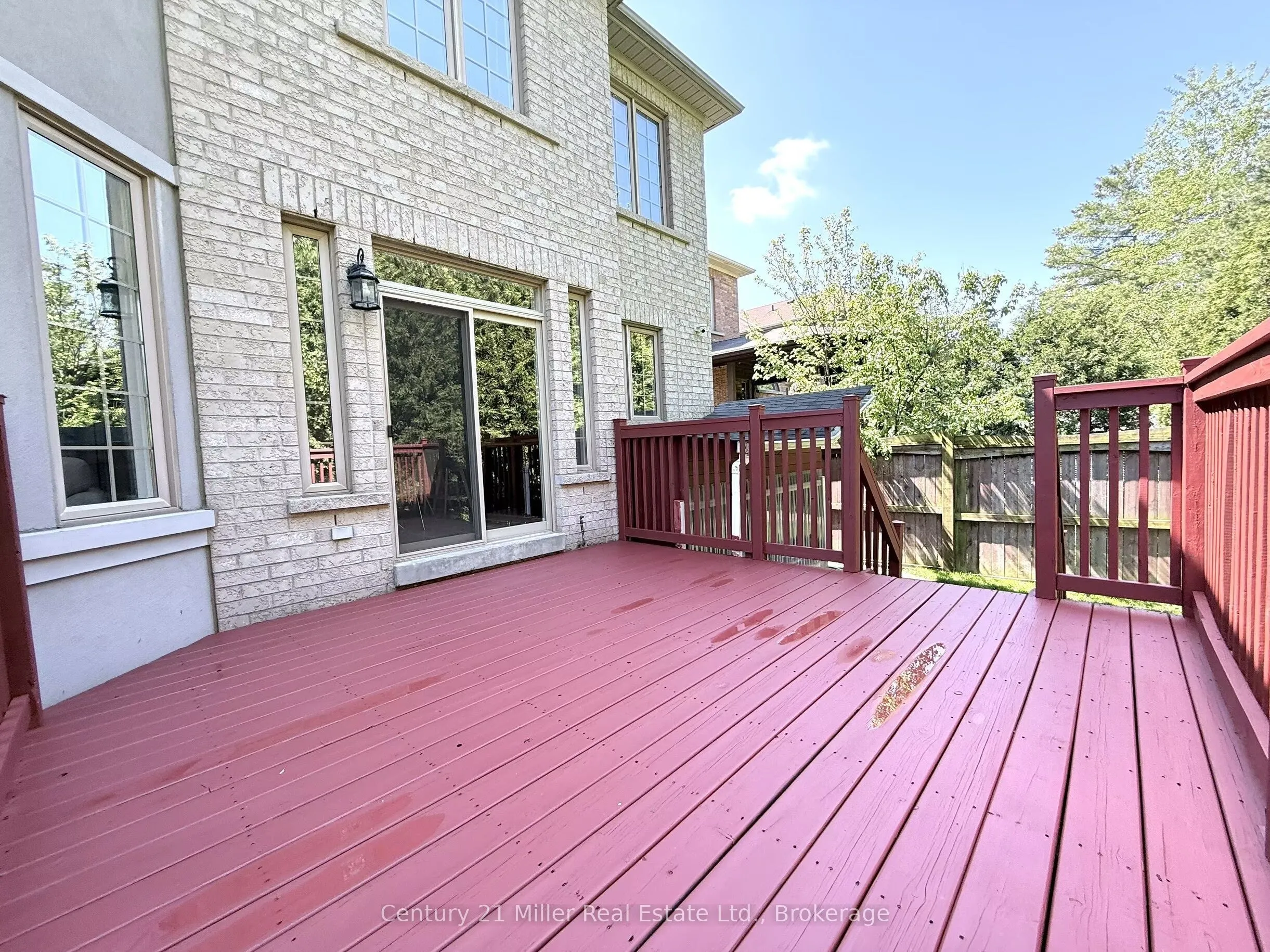 2241 Adirondak Trail