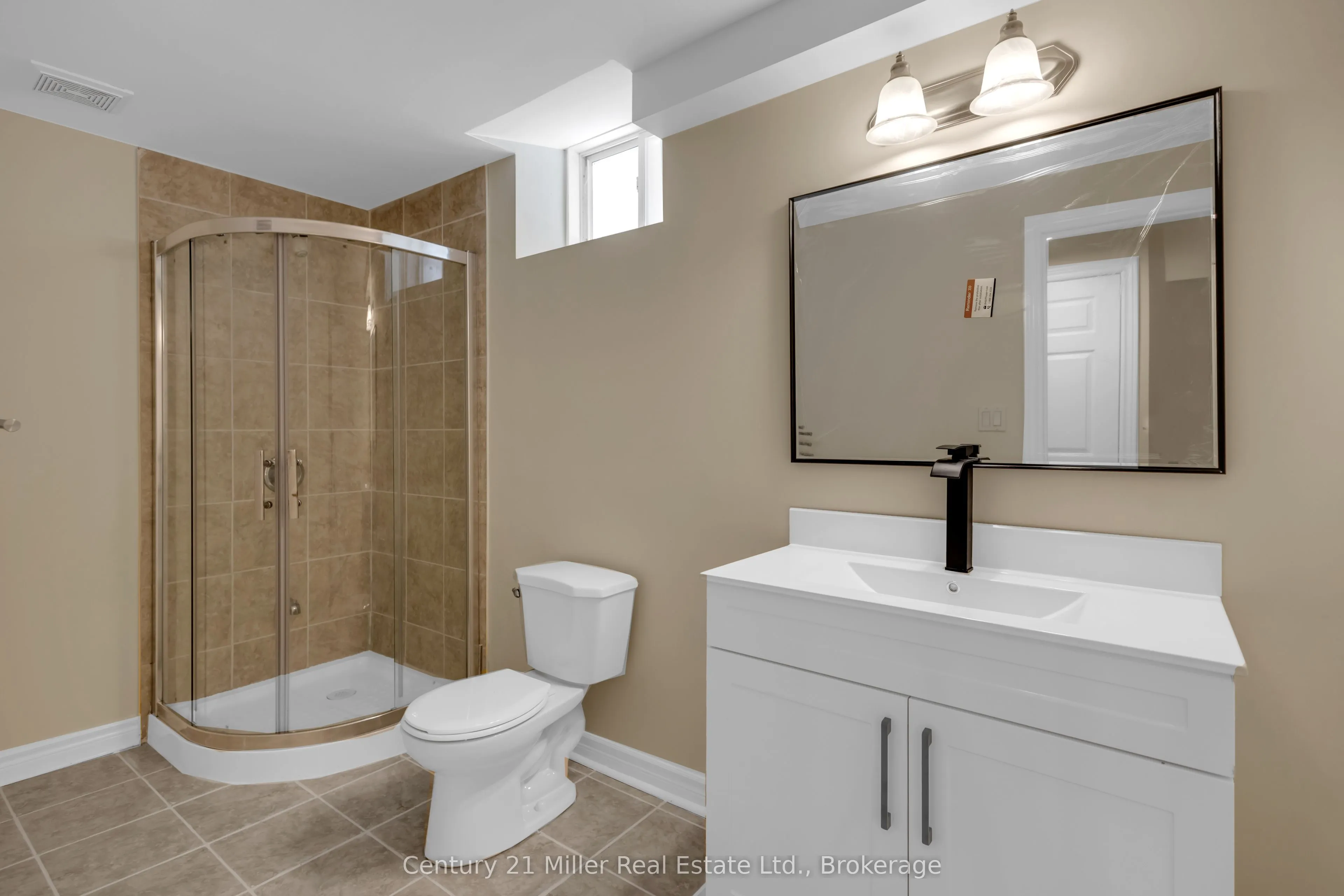 2241 Adirondak Trail
