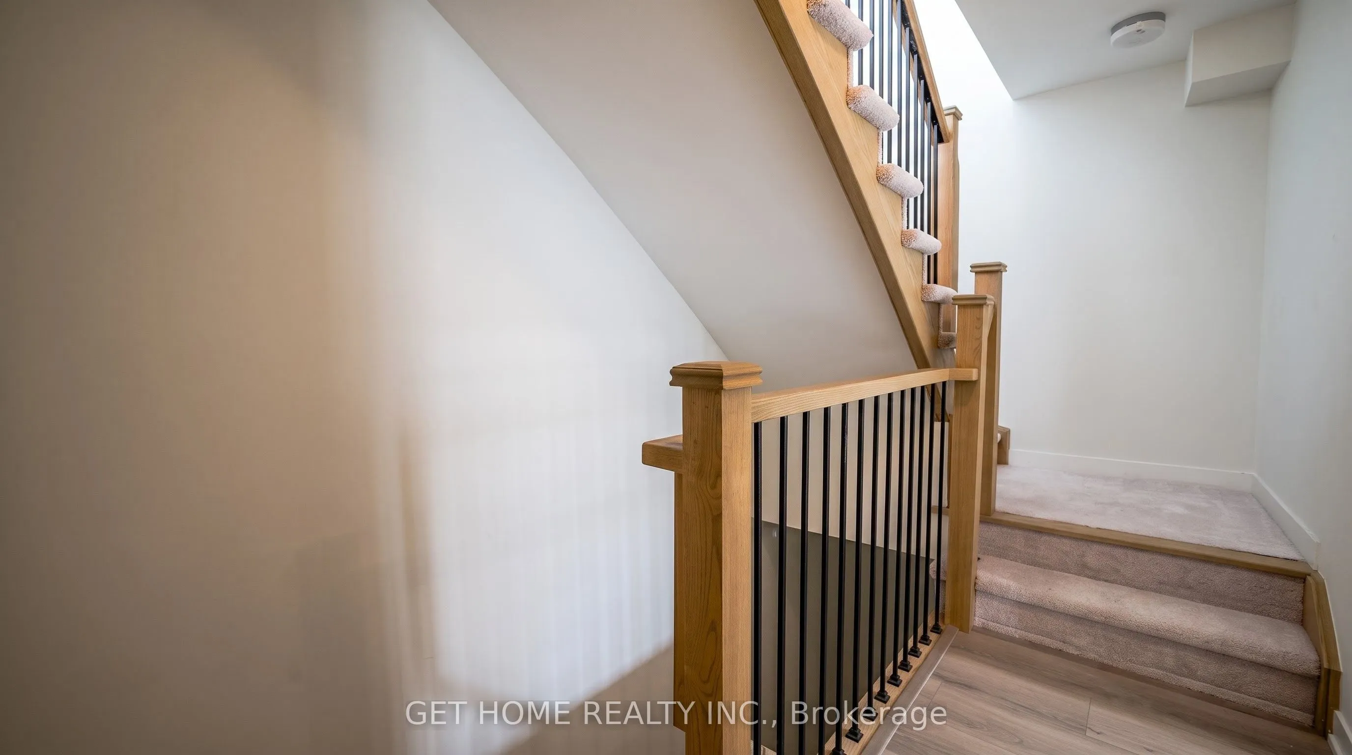 3415 Ridgeway Drive #5