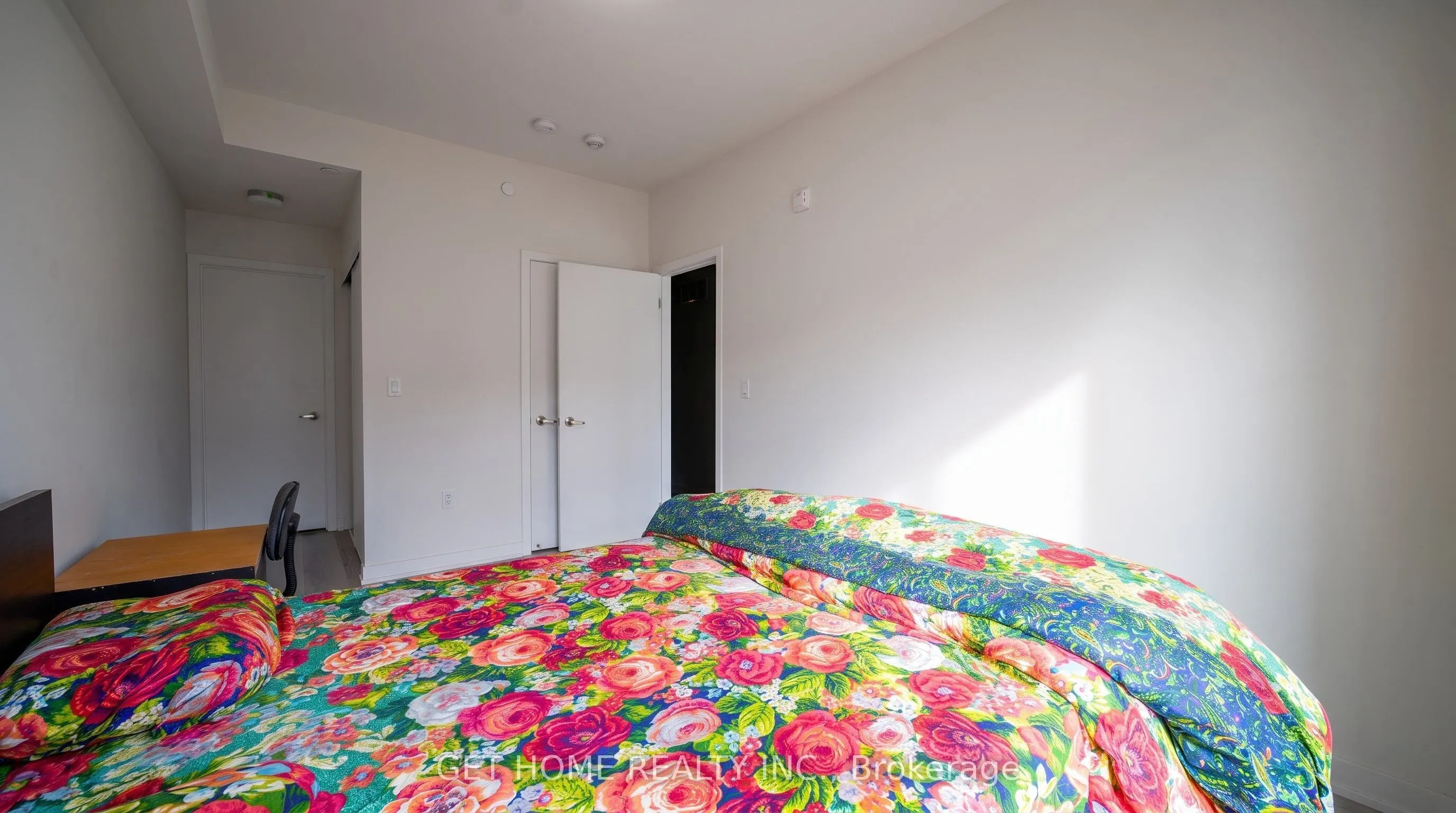 3415 Ridgeway Drive #5