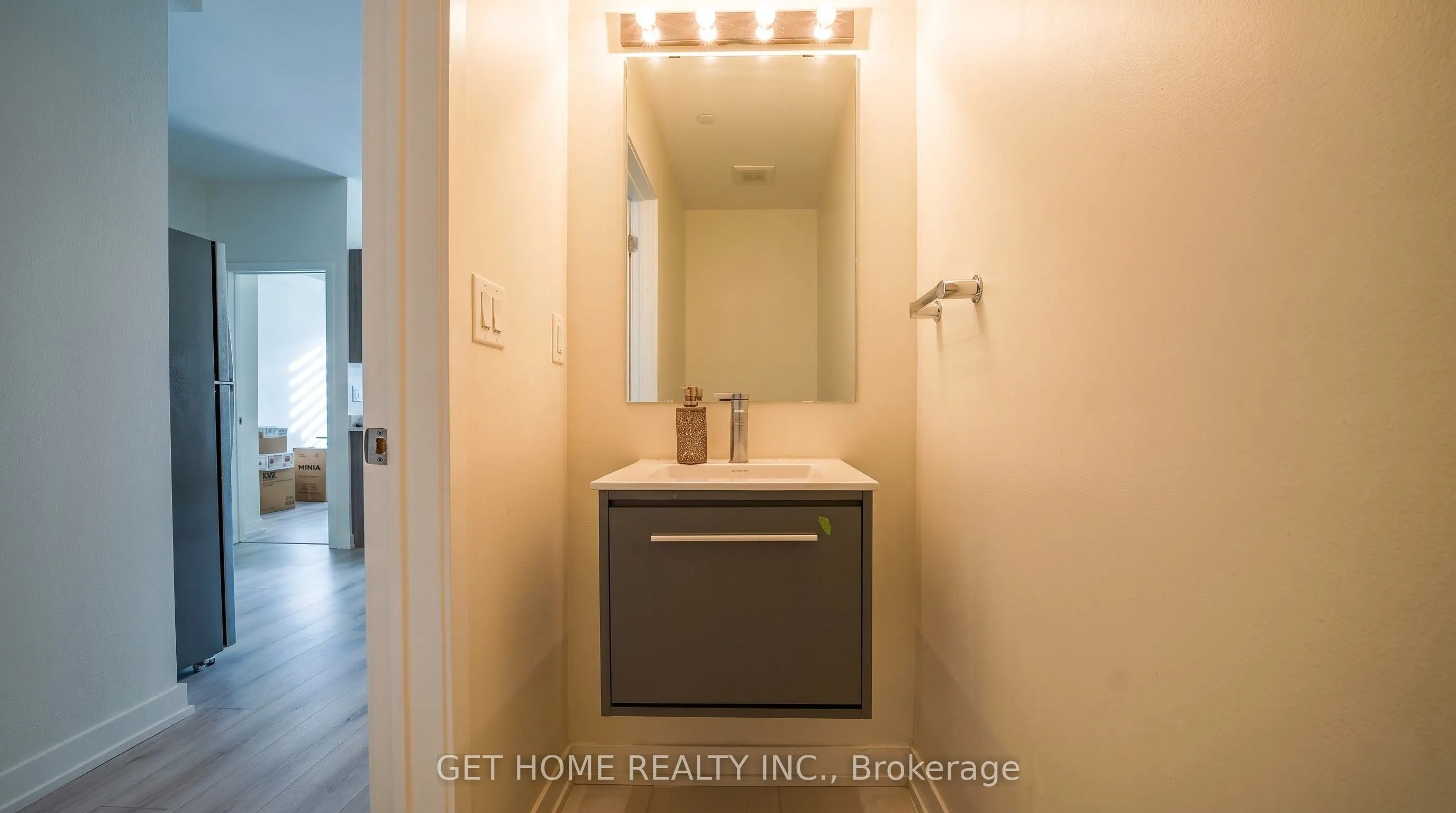 3415 Ridgeway Drive #5