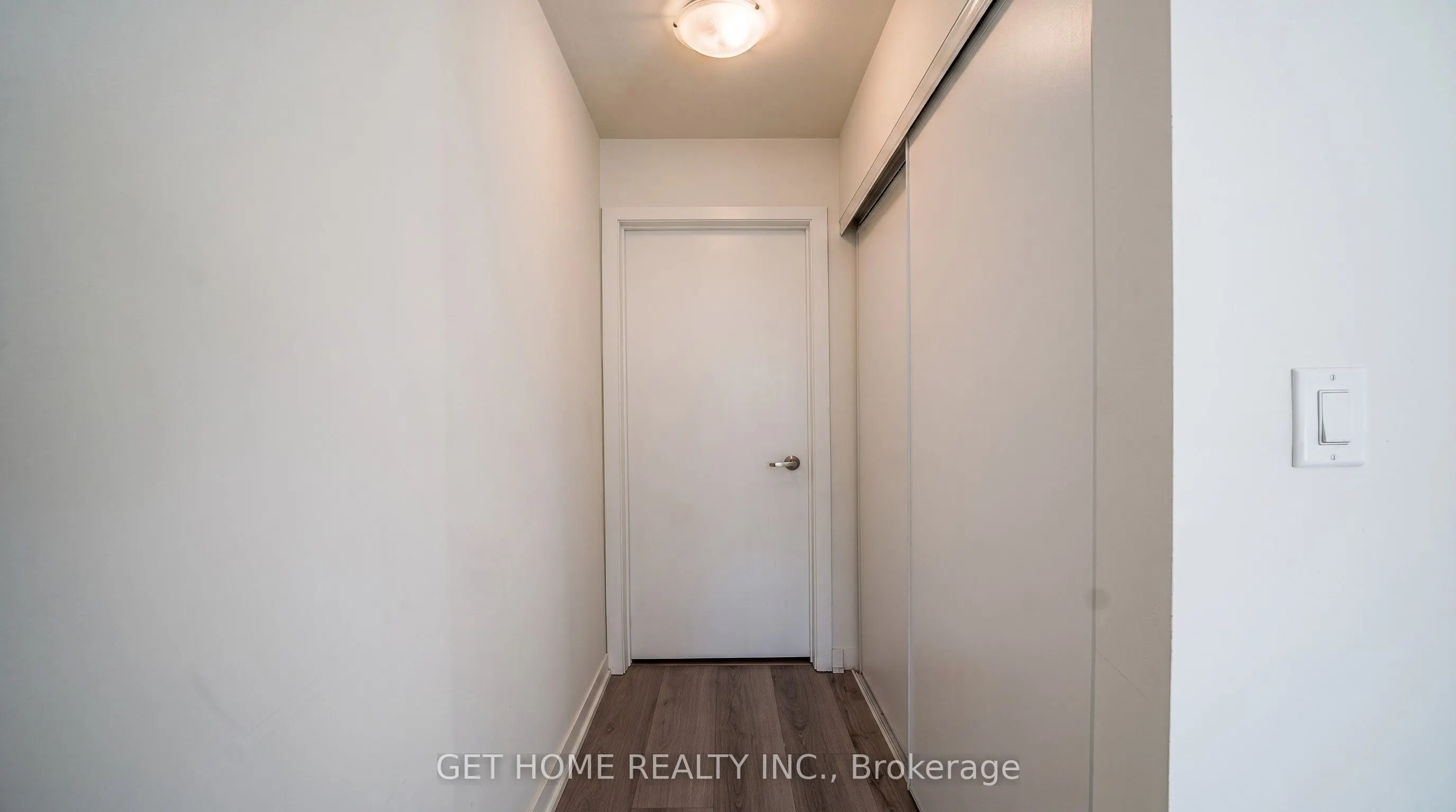 3415 Ridgeway Drive #5