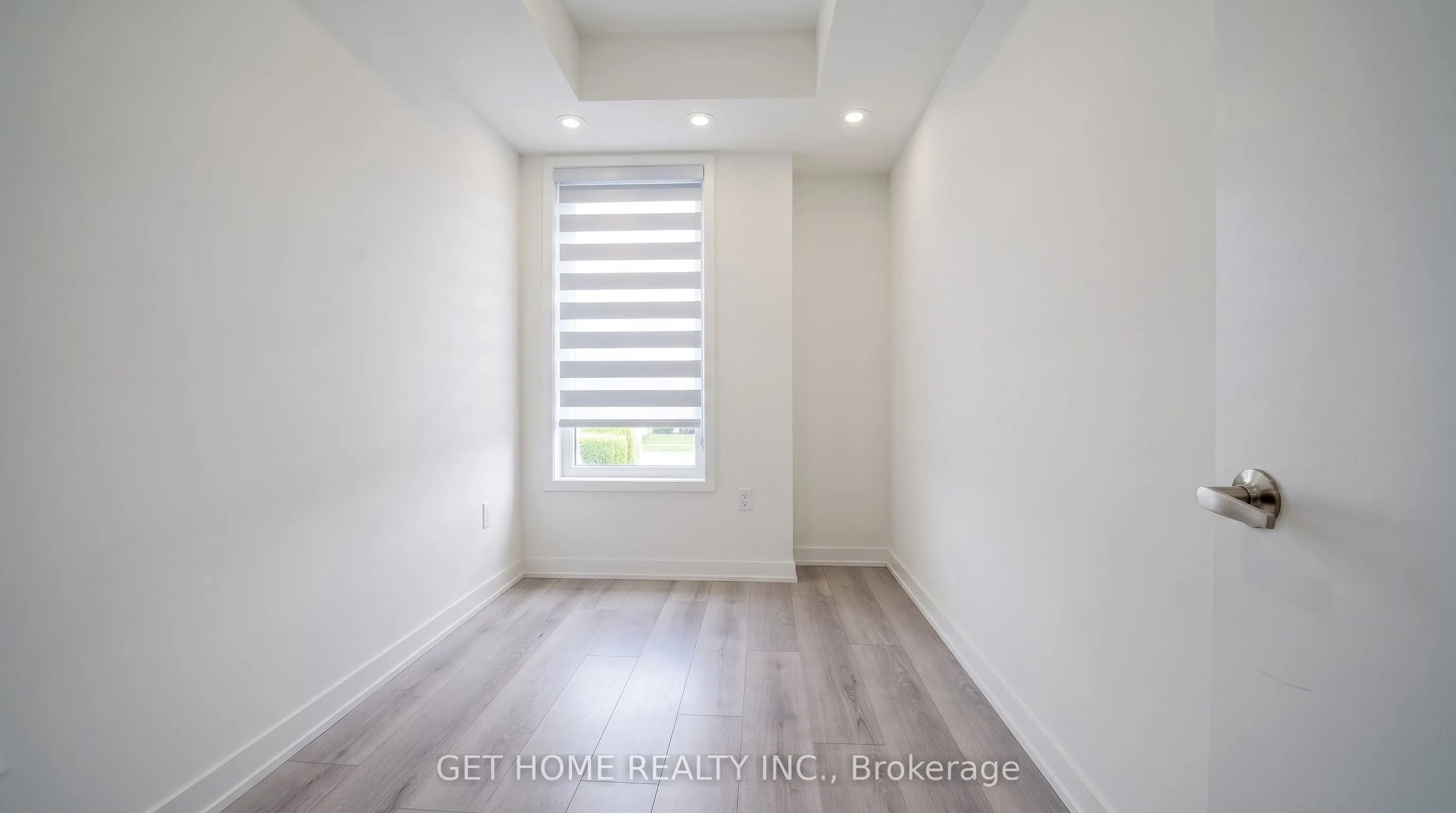 3415 Ridgeway Drive #5