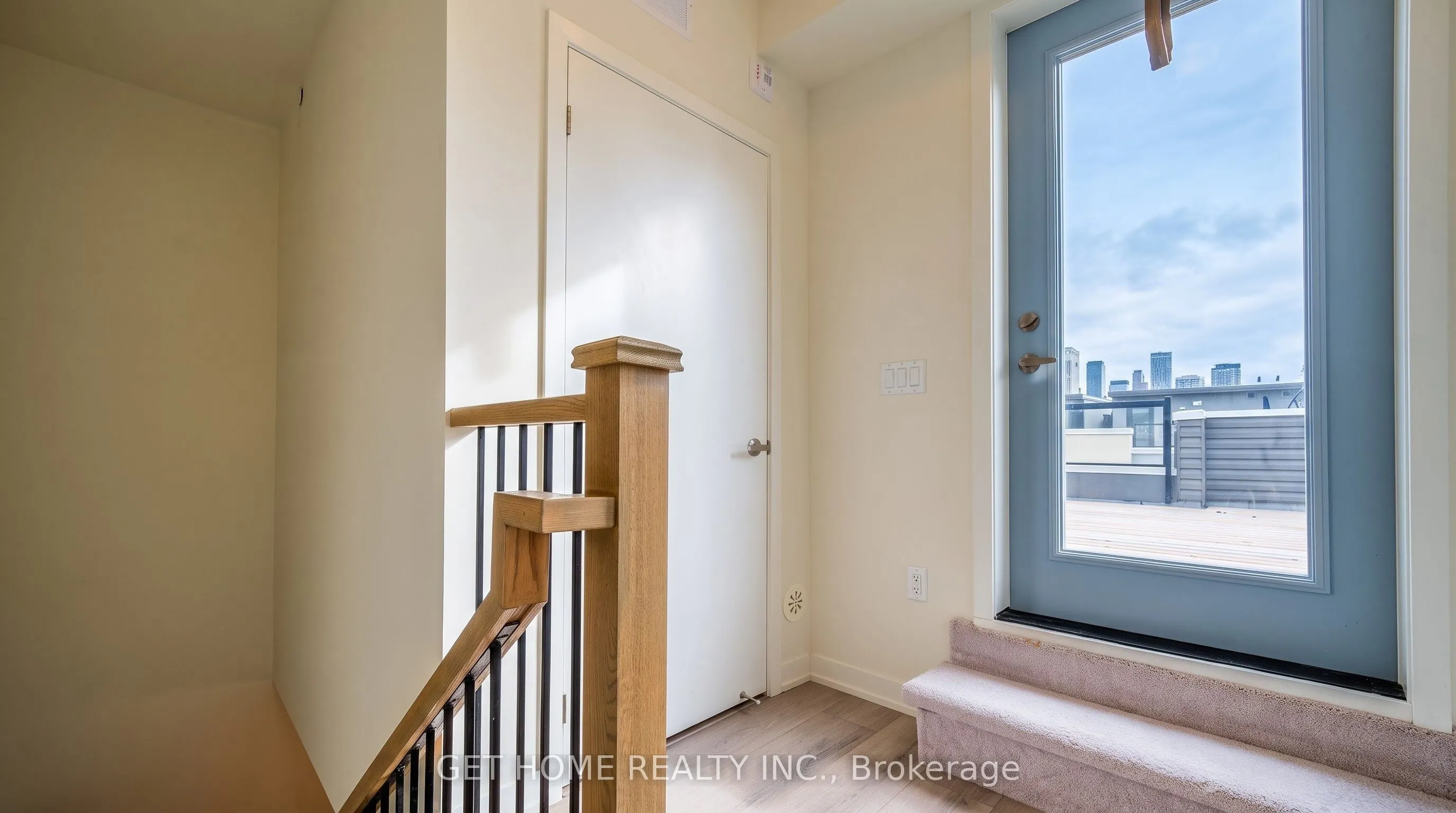 3415 Ridgeway Drive #5