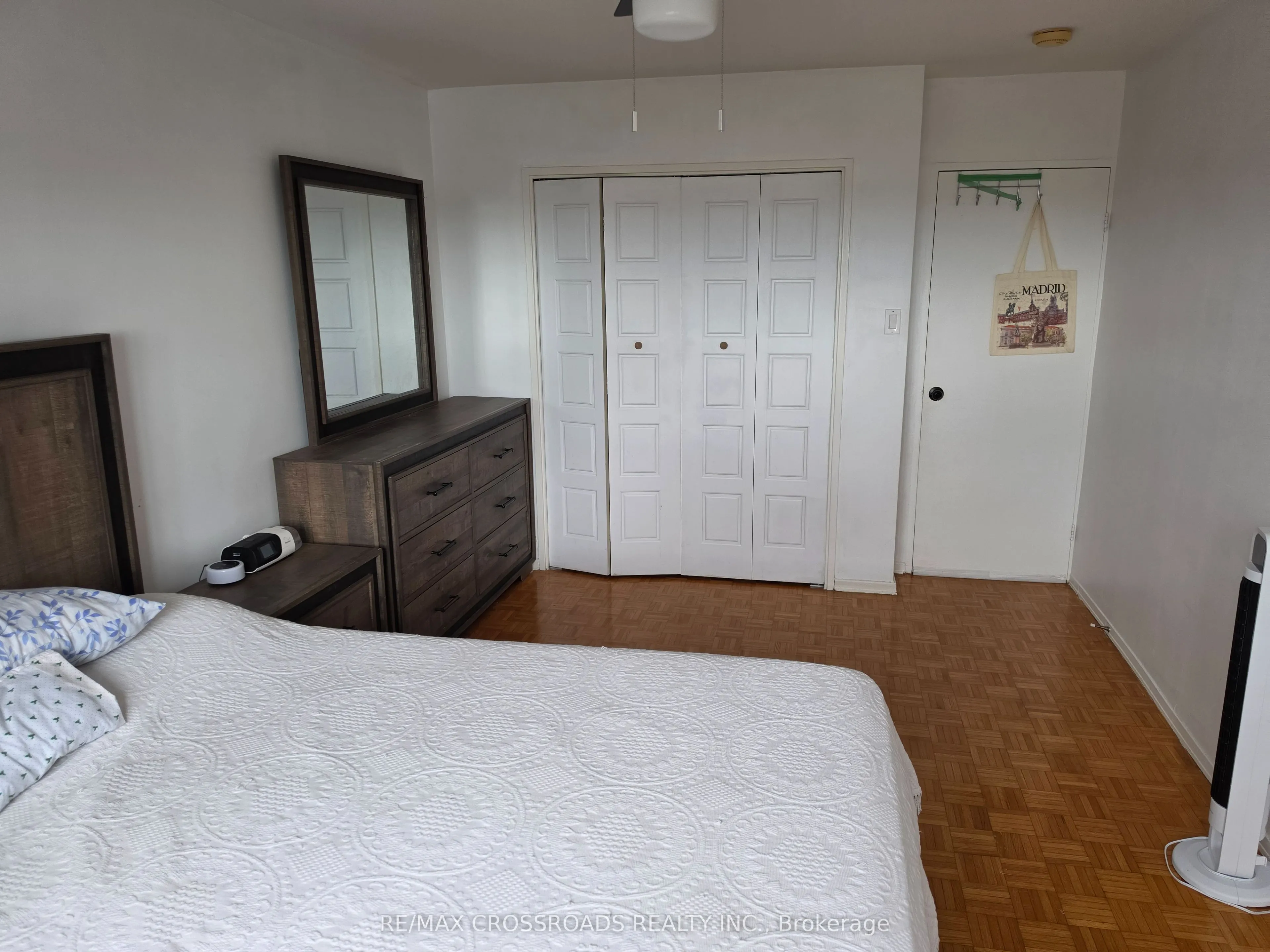 5 Frith Road #1004