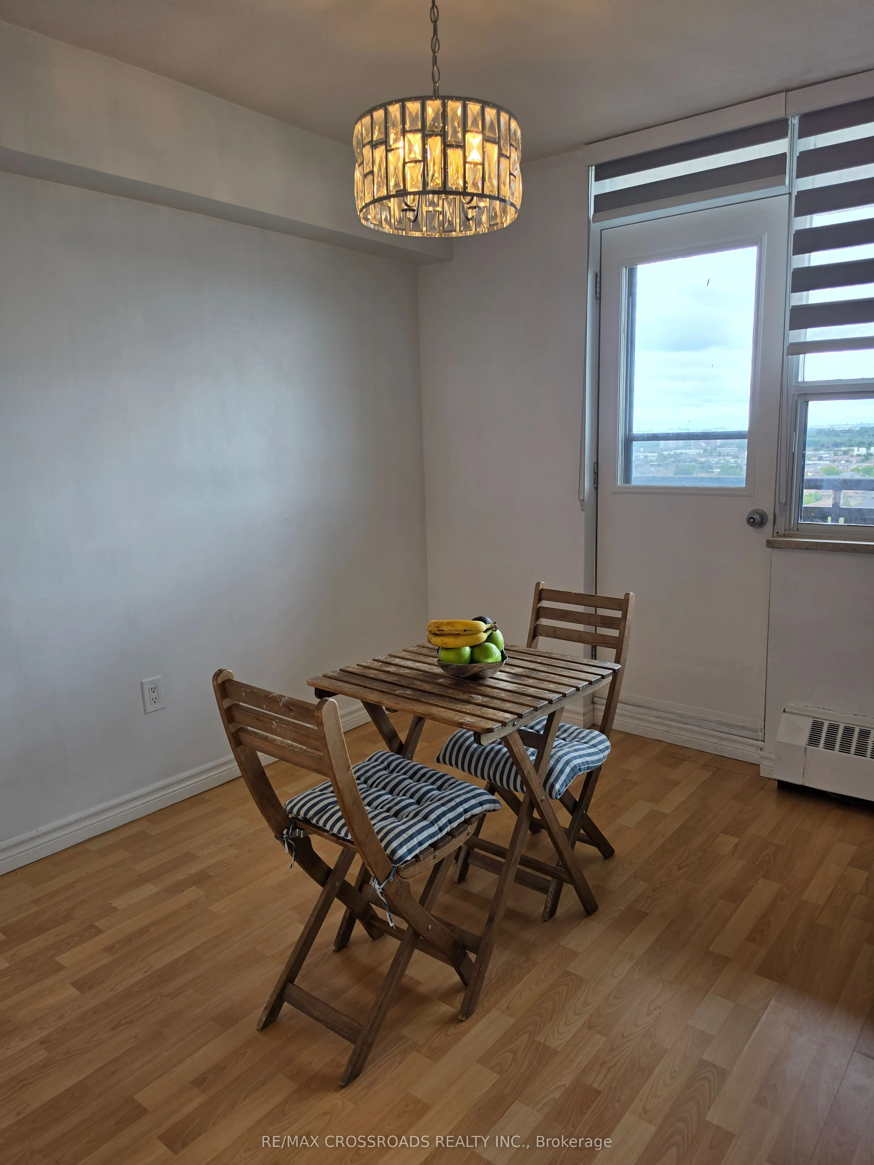 5 Frith Road #1004