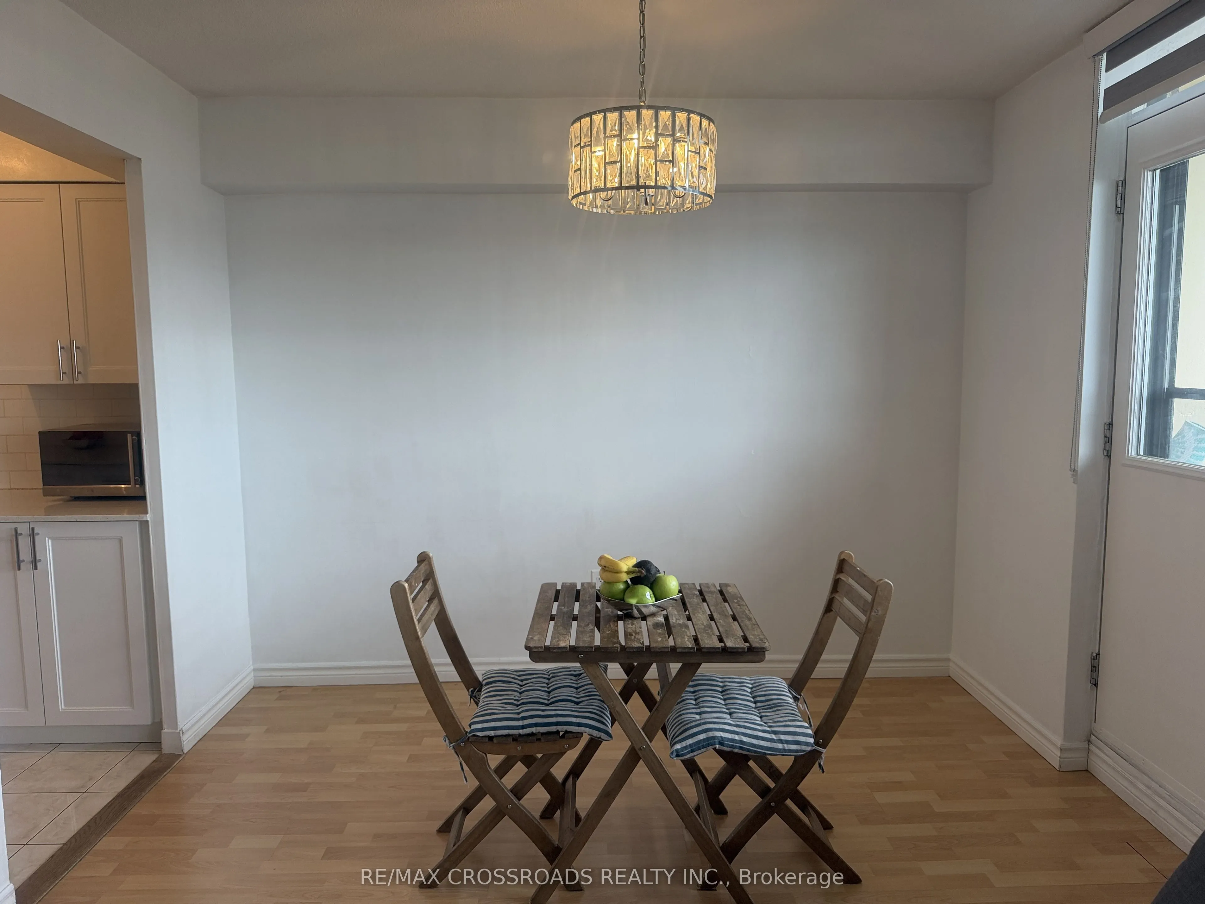5 Frith Road #1004
