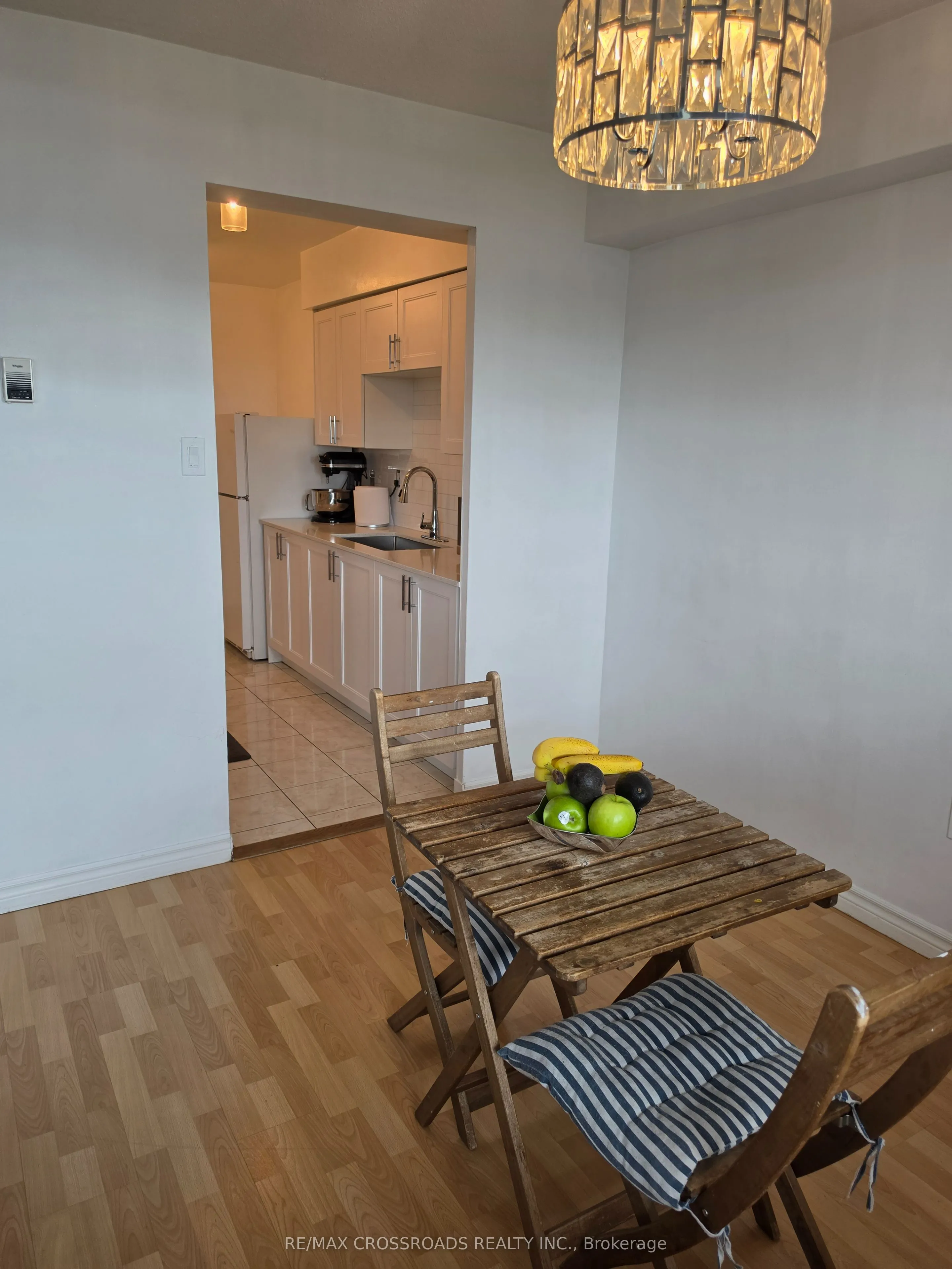 5 Frith Road #1004