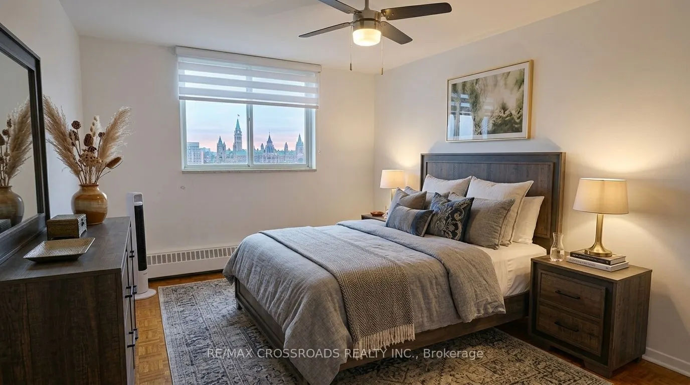 5 Frith Road #1004