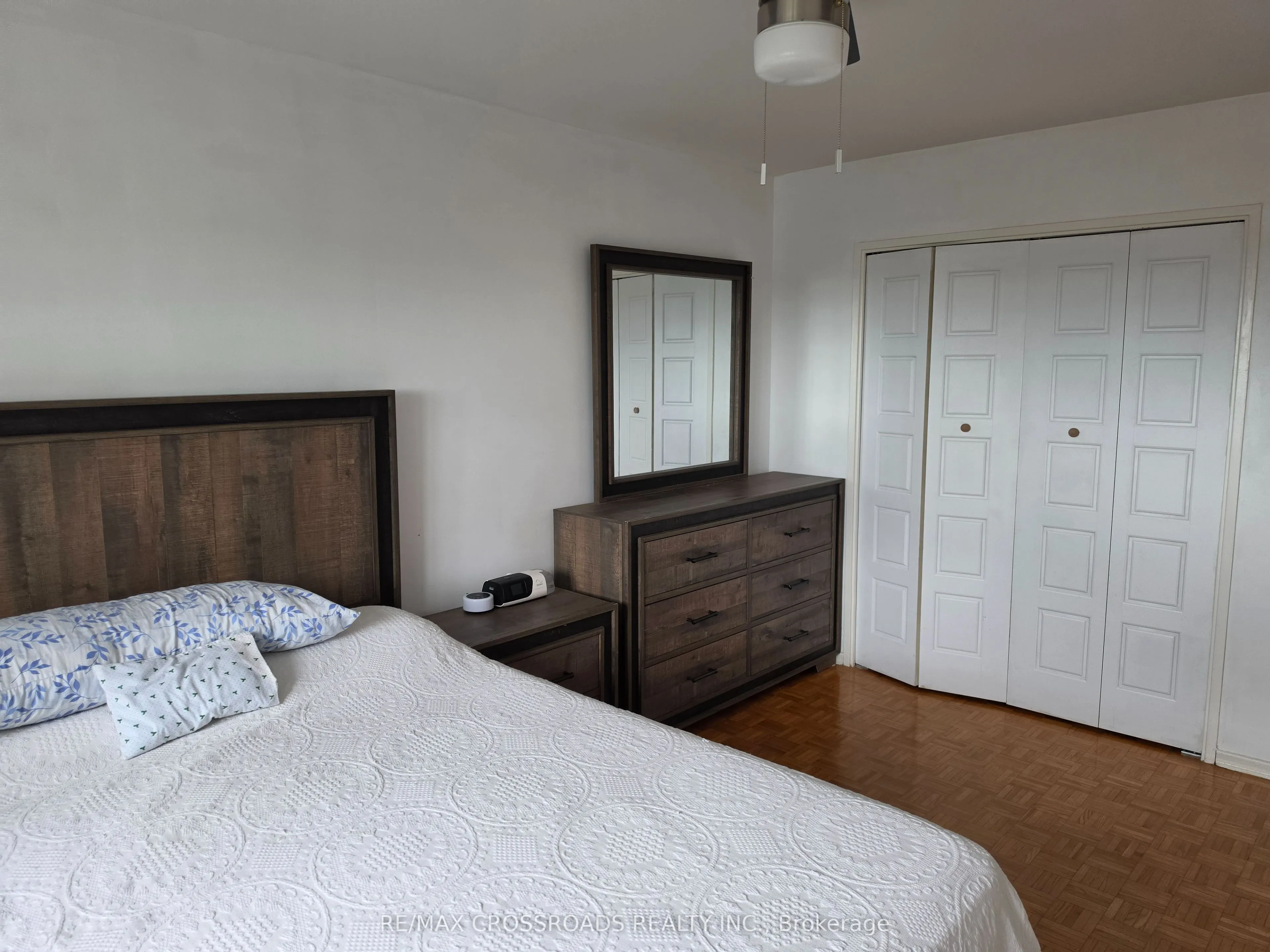 5 Frith Road #1004