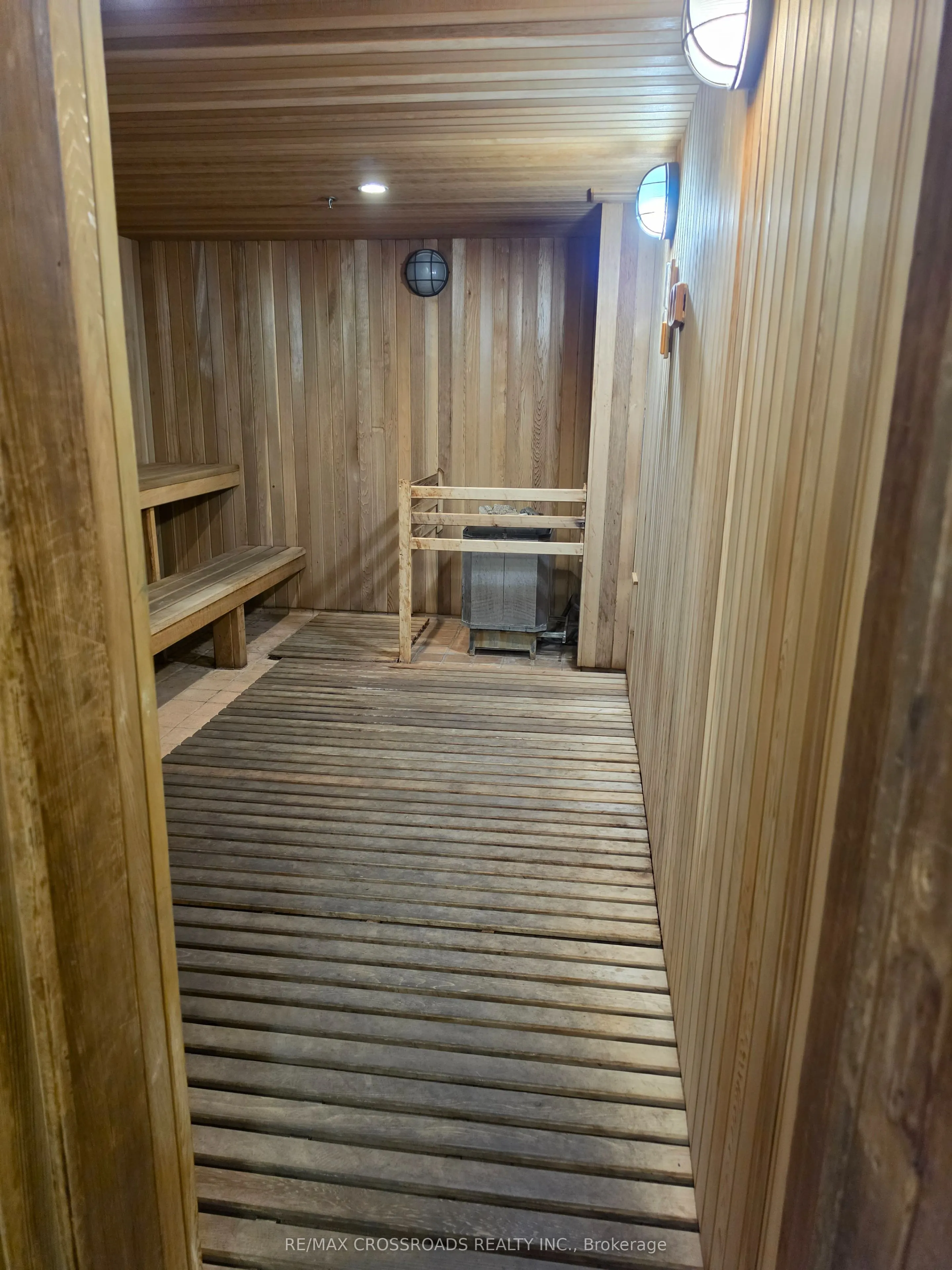5 Frith Road #1004