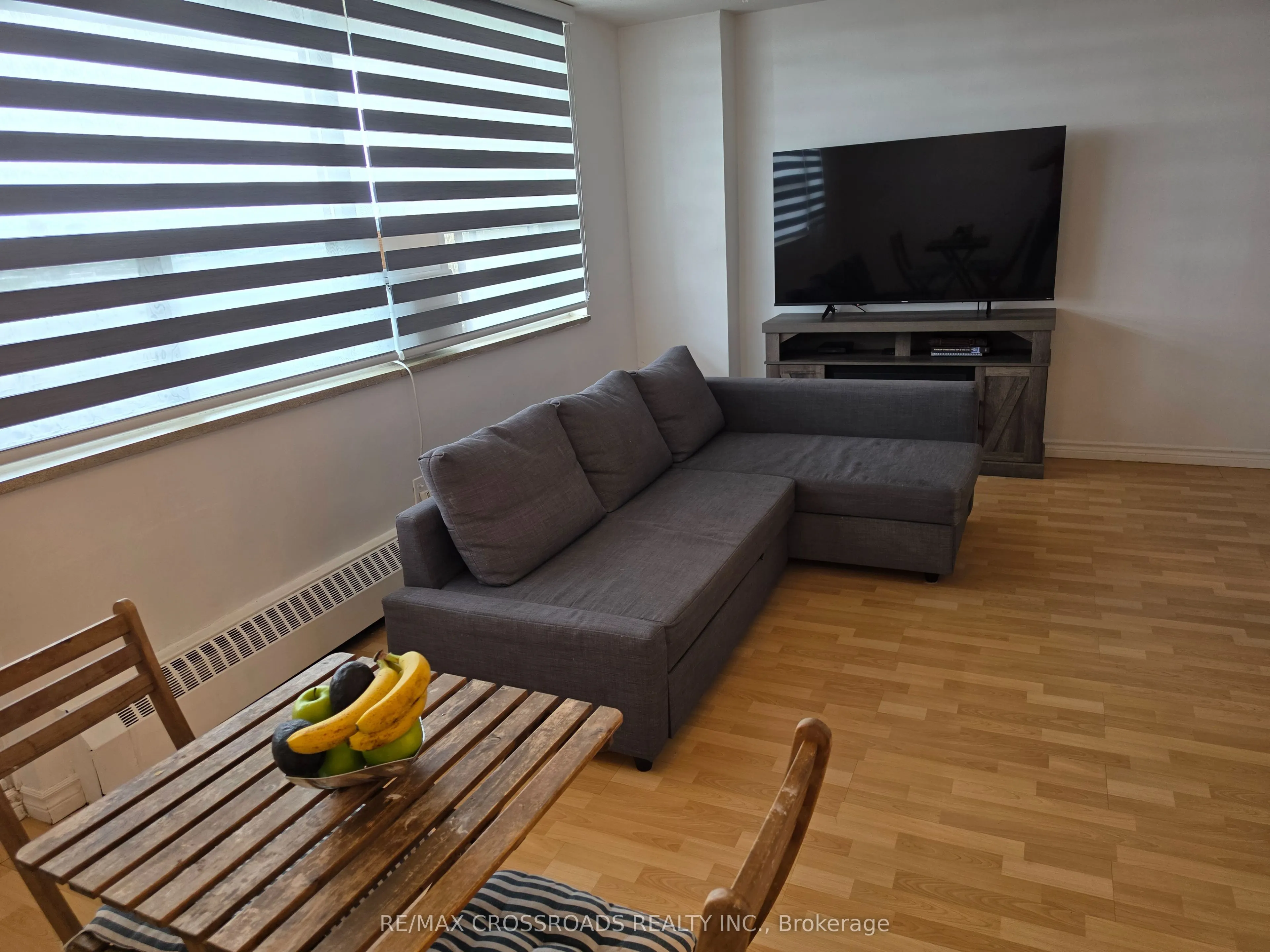 5 Frith Road #1004
