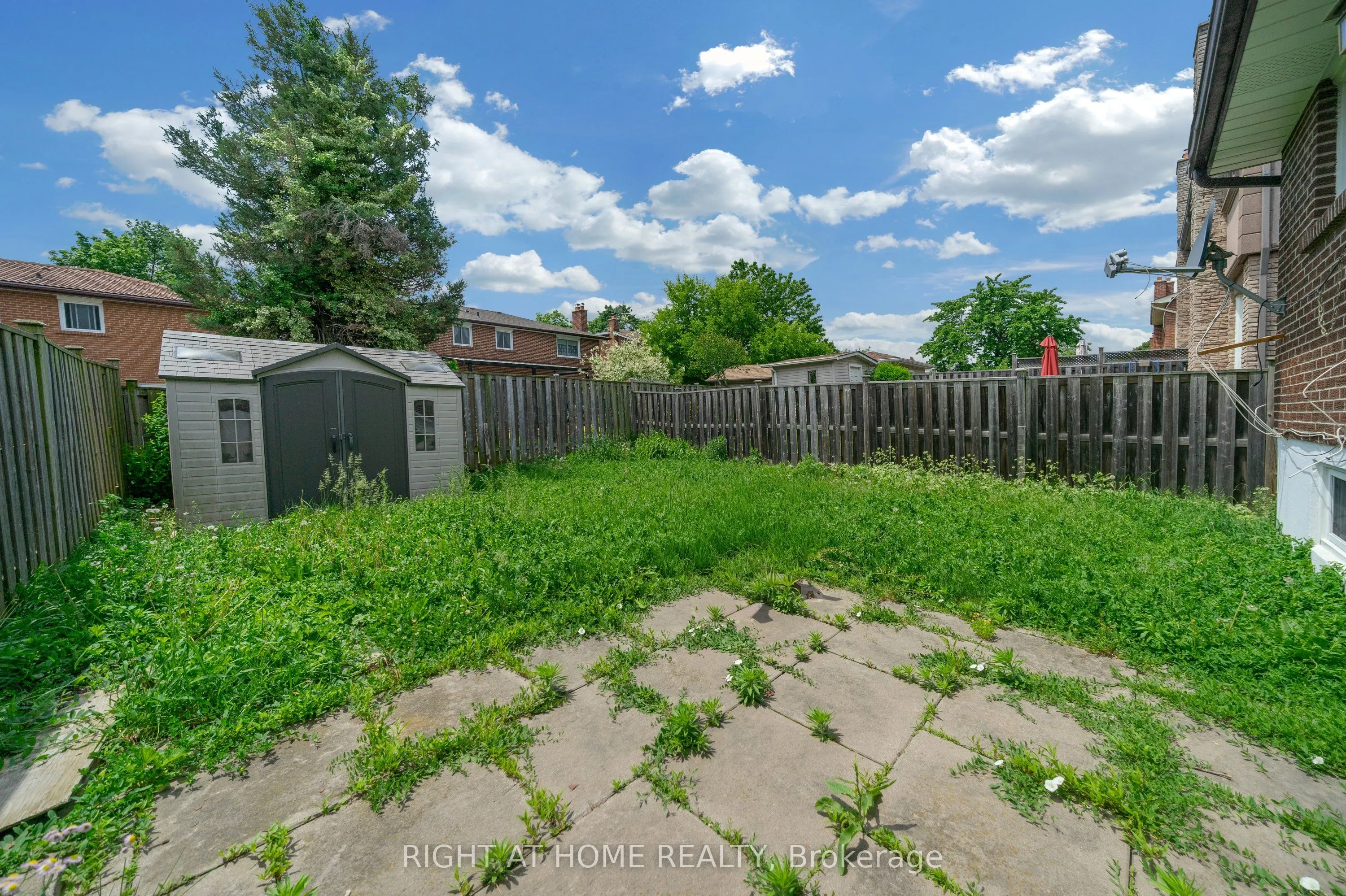 3241 Mccarthy Court