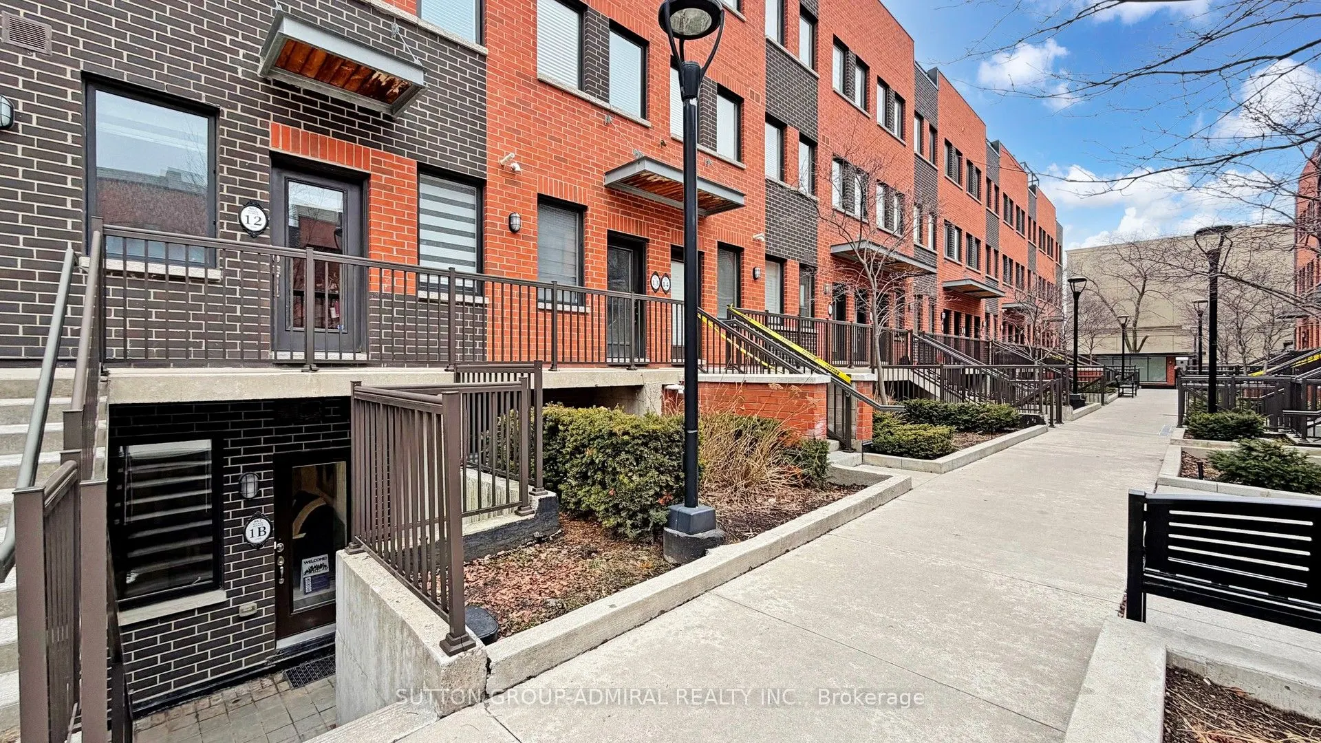 867 Wilson Avenue #1B