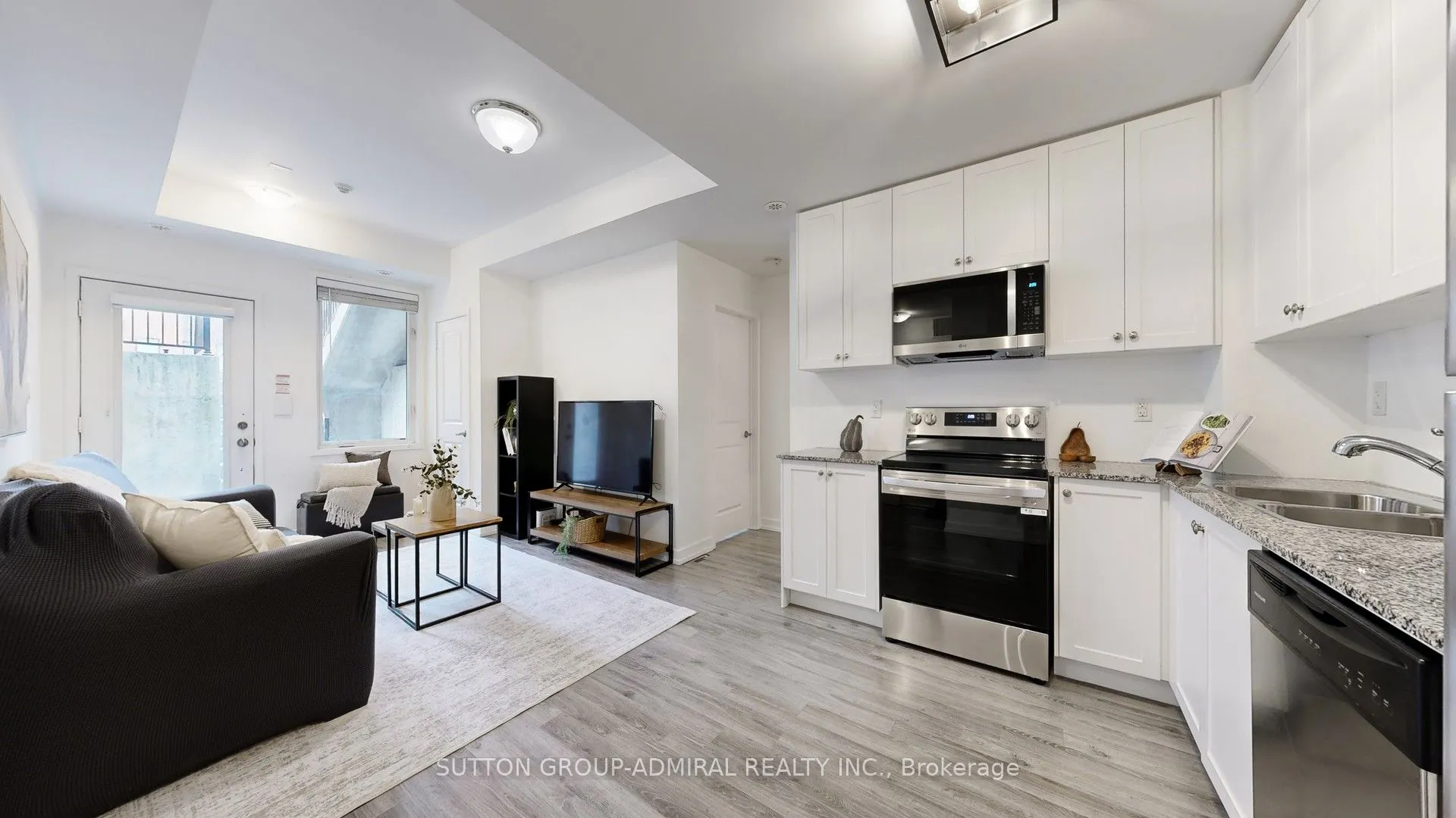 867 Wilson Avenue #1B