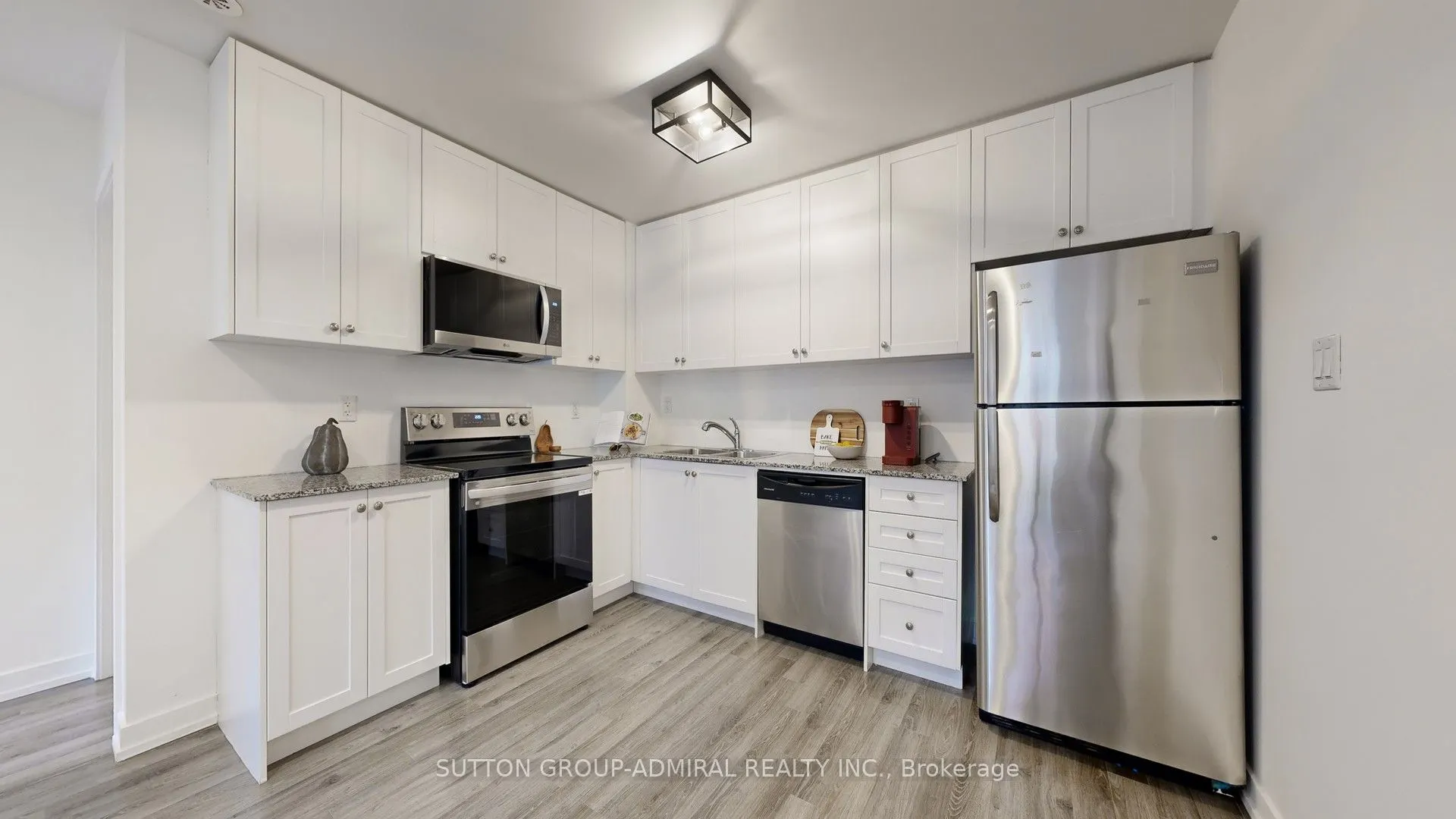 867 Wilson Avenue #1B