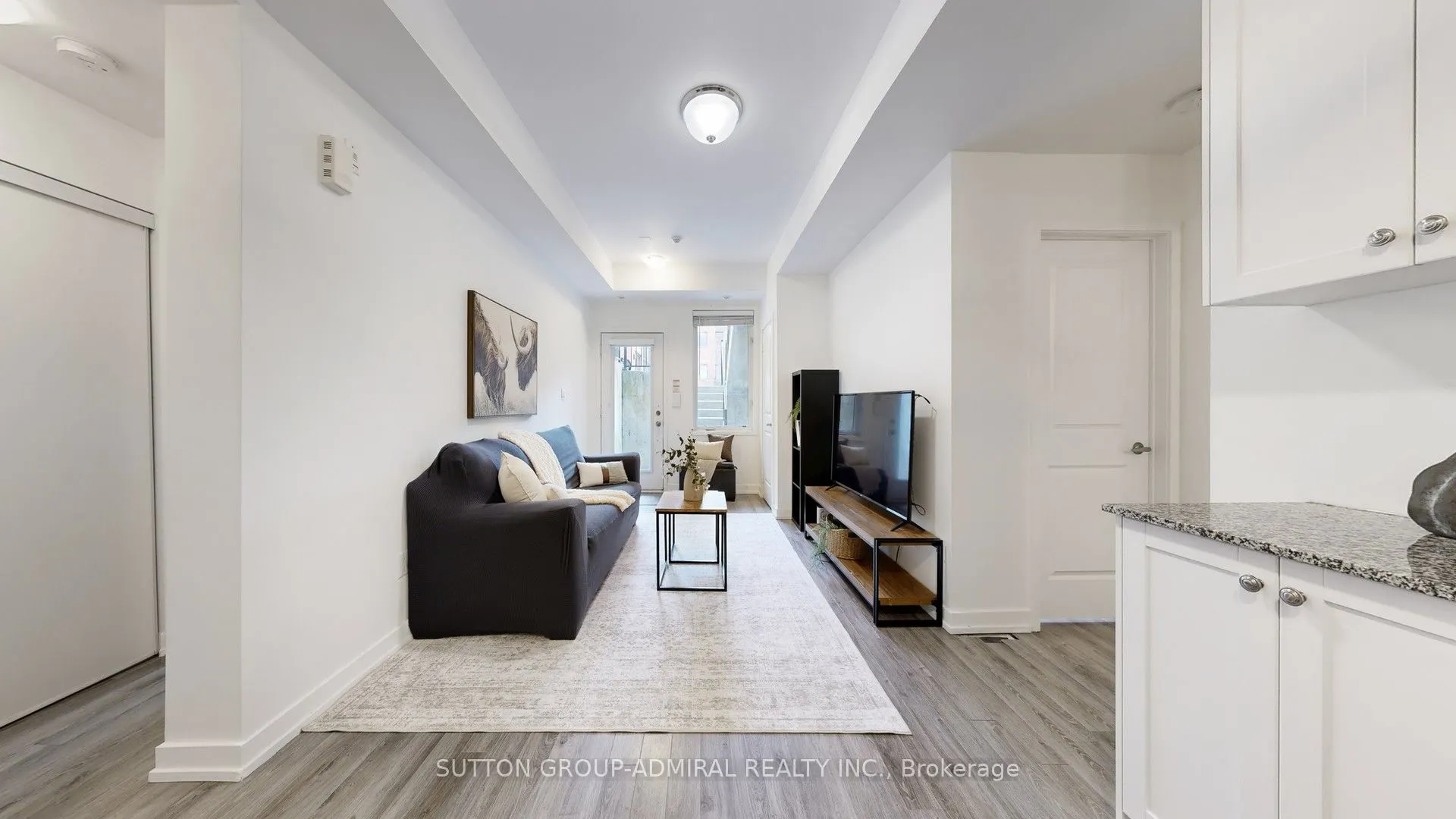 867 Wilson Avenue #1B