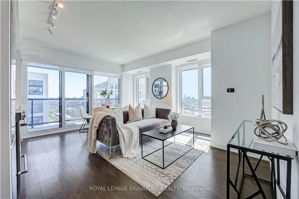 30 Samuel Wood Way