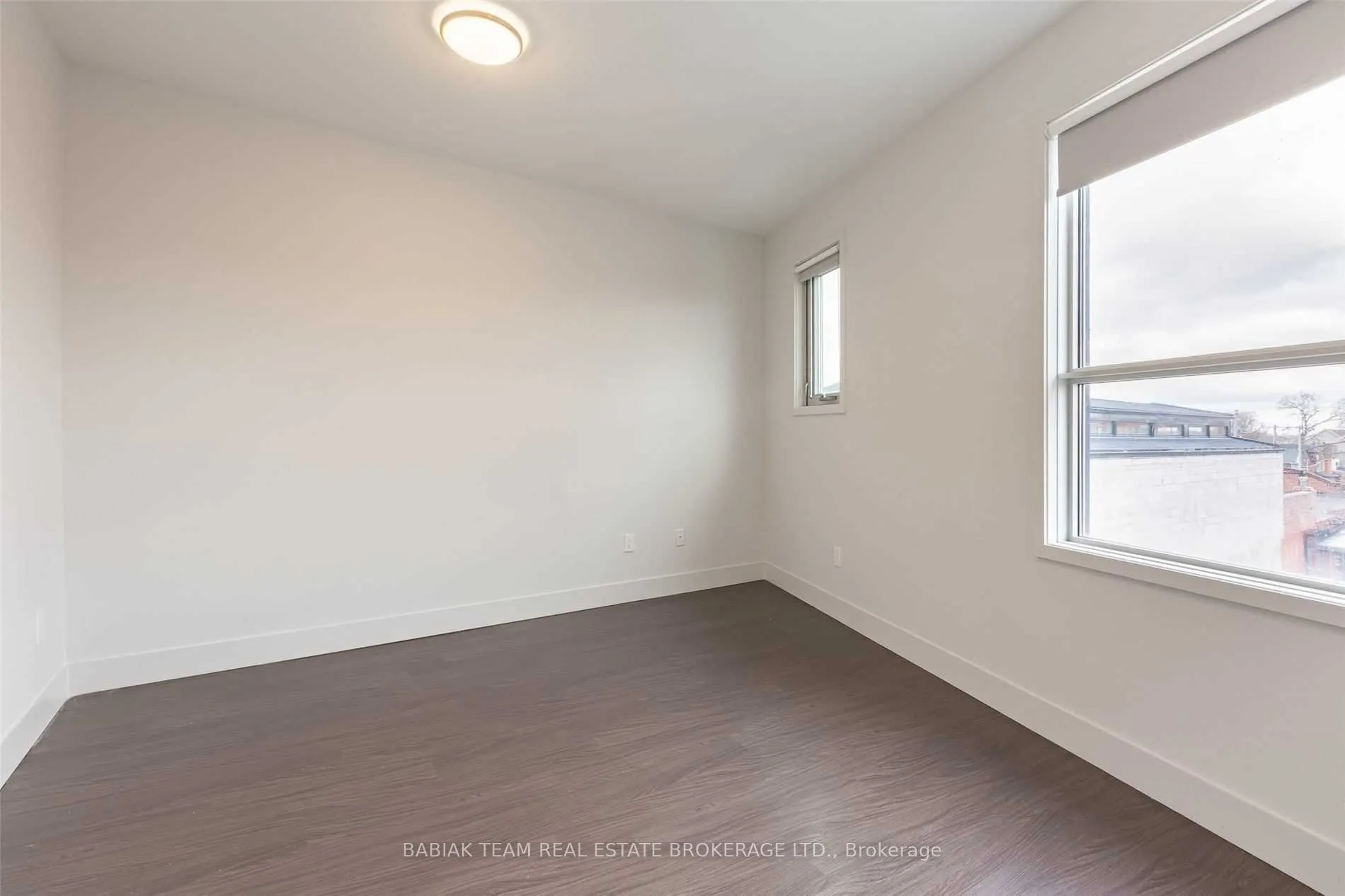332 High Park Avenue #303