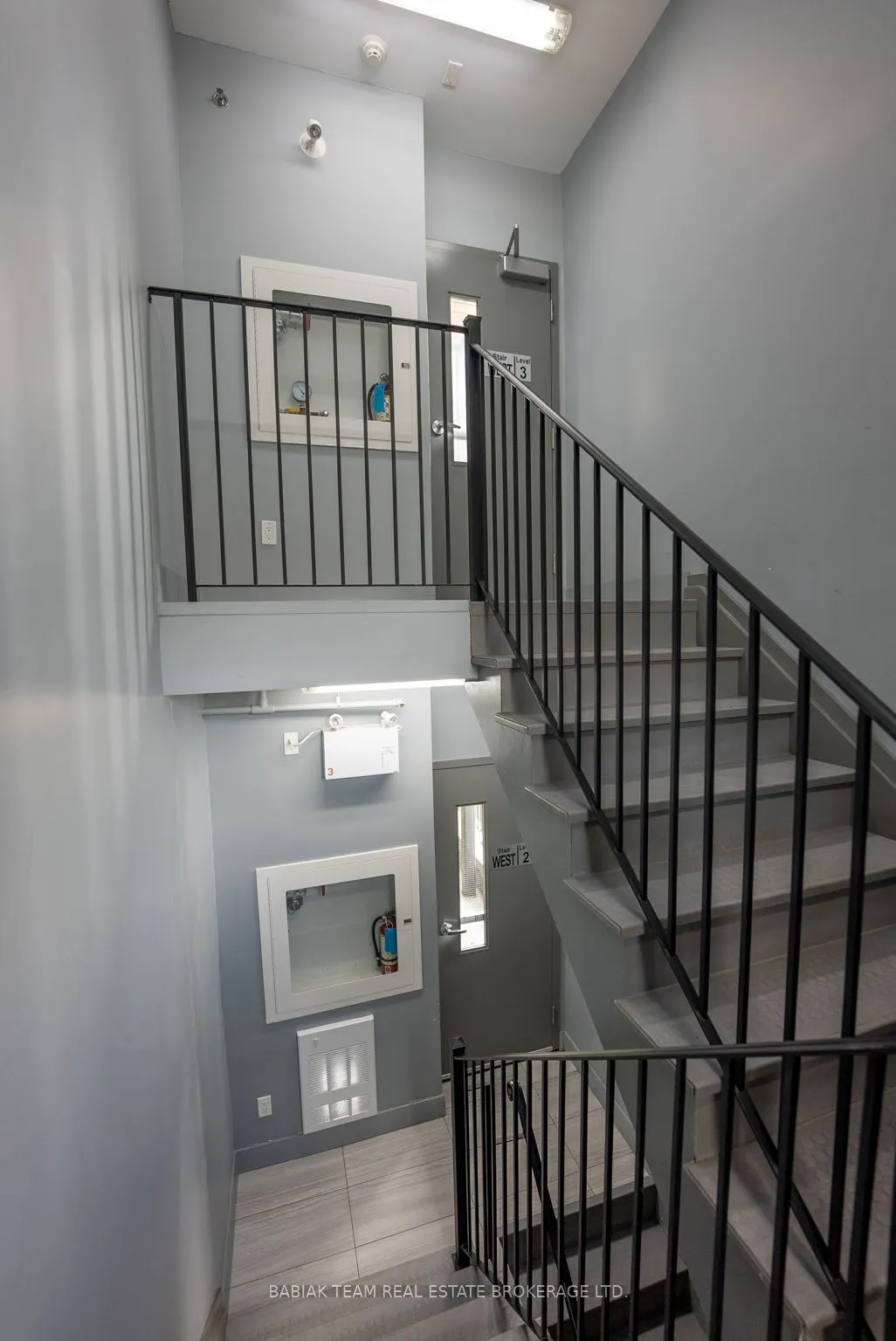 332 High Park Avenue #303