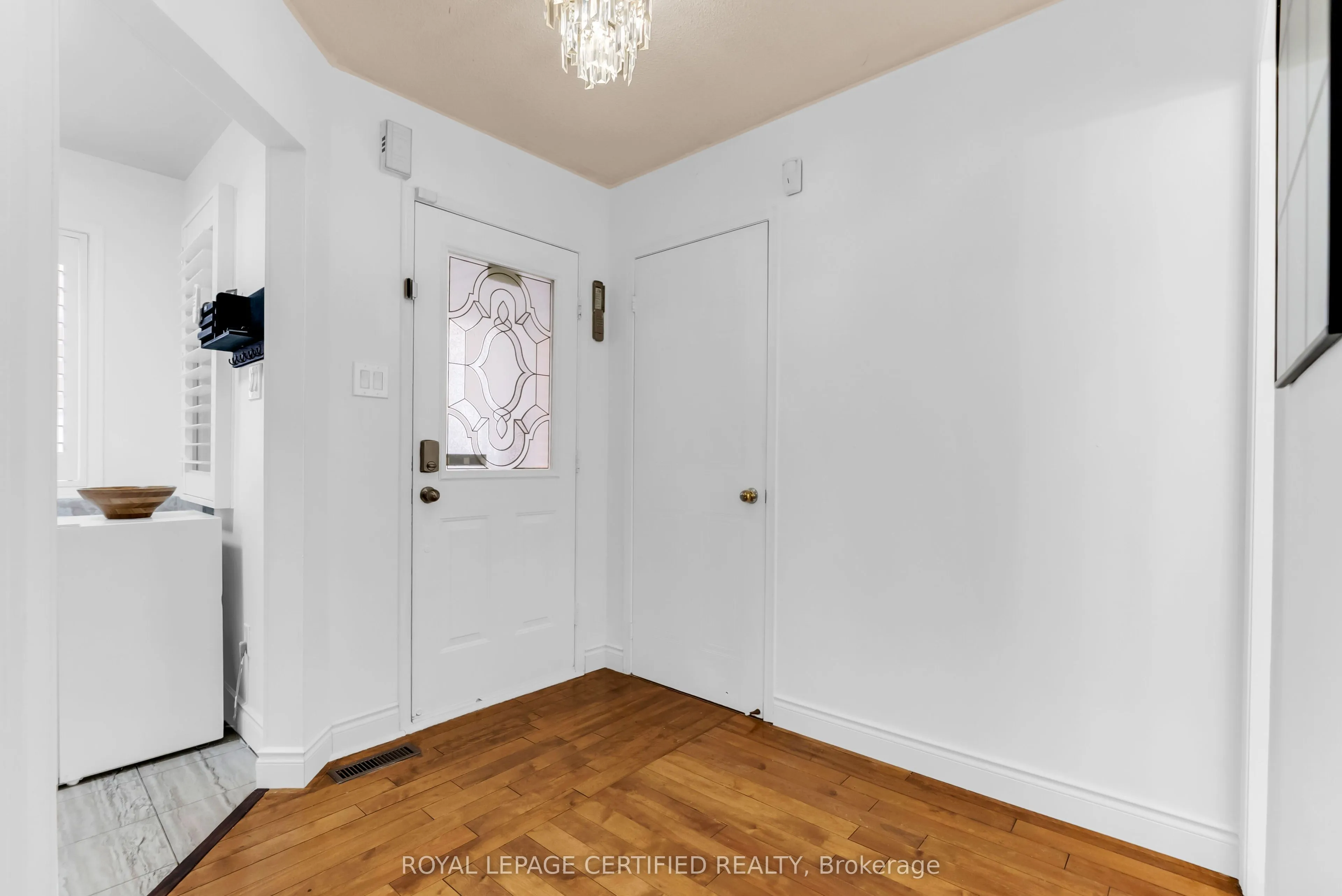 5639 Whistler Crescent