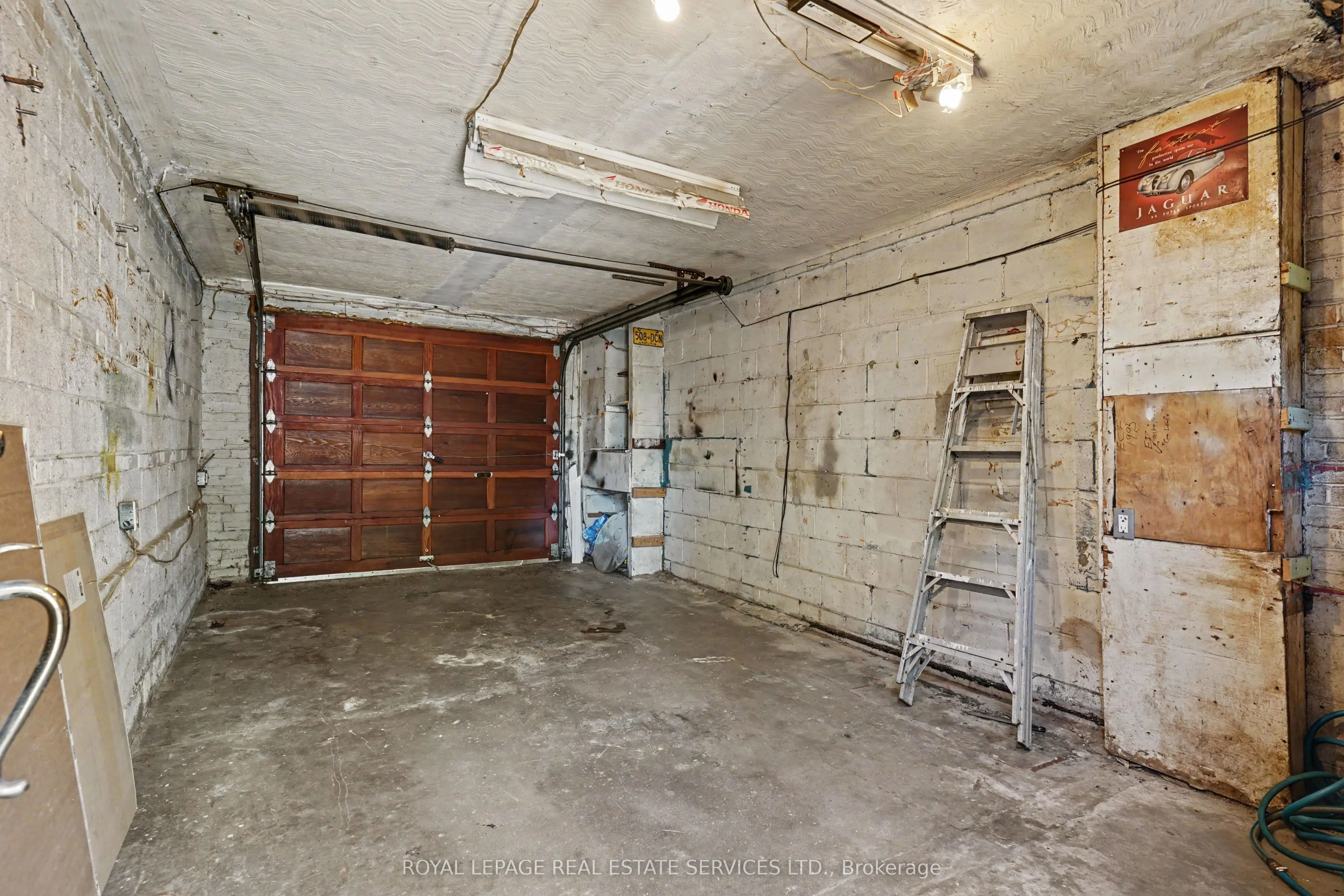 647 Burnhamthorpe Road
