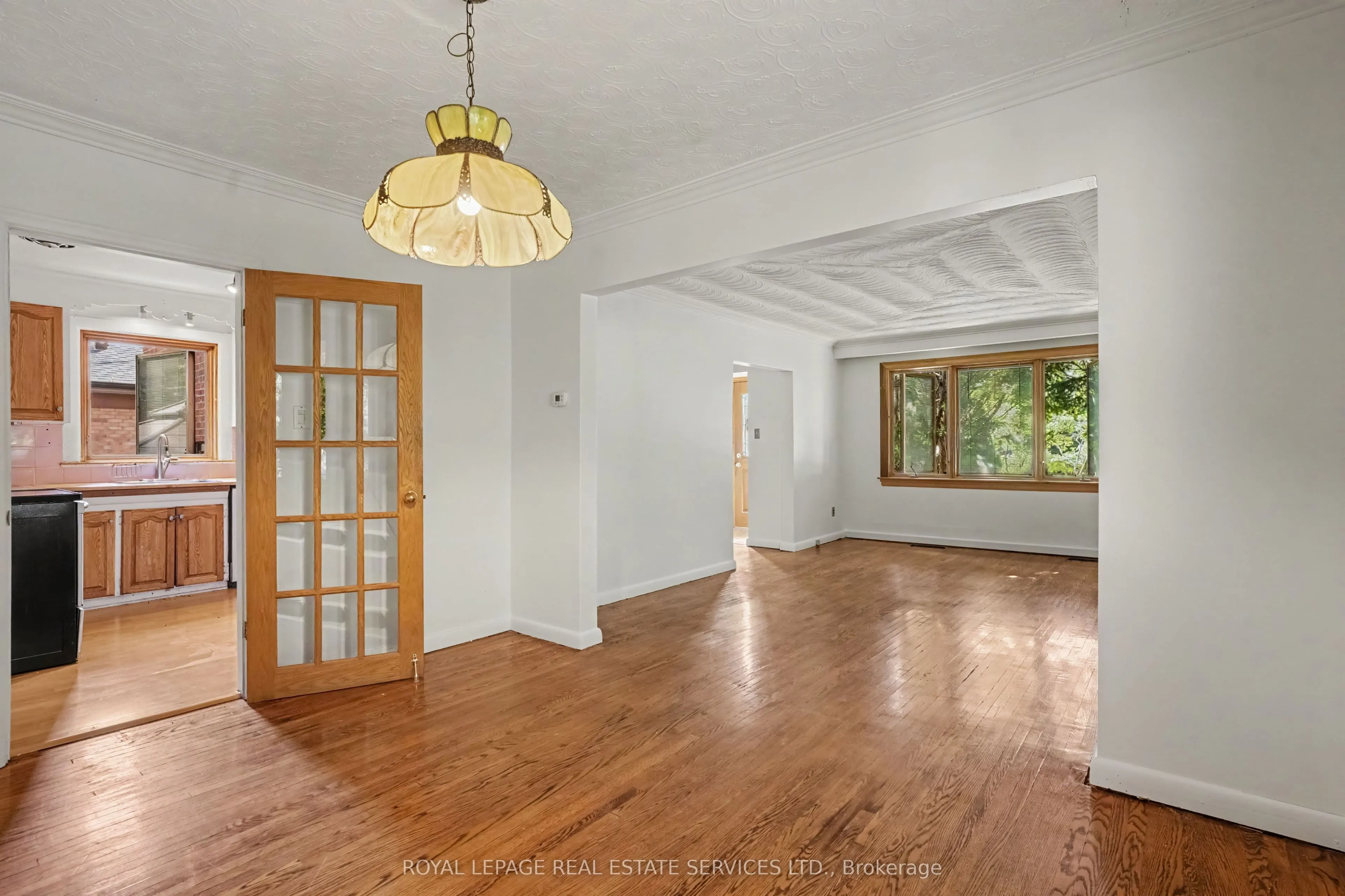 647 Burnhamthorpe Road