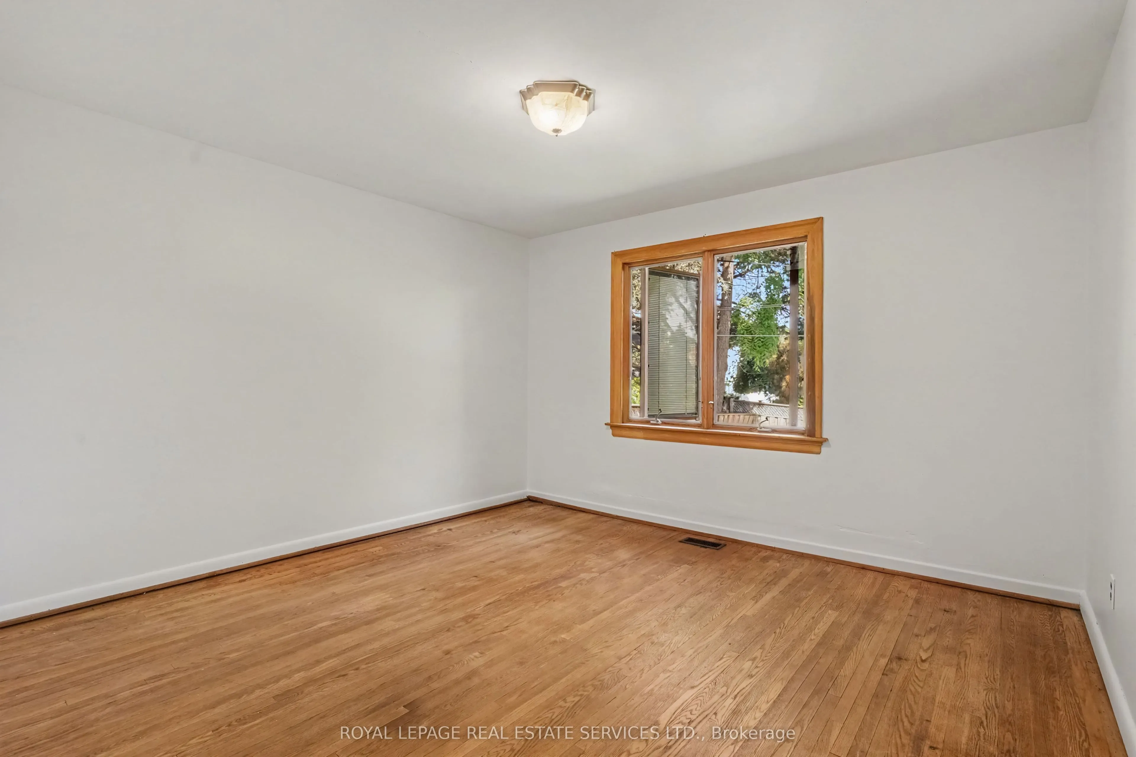 647 Burnhamthorpe Road