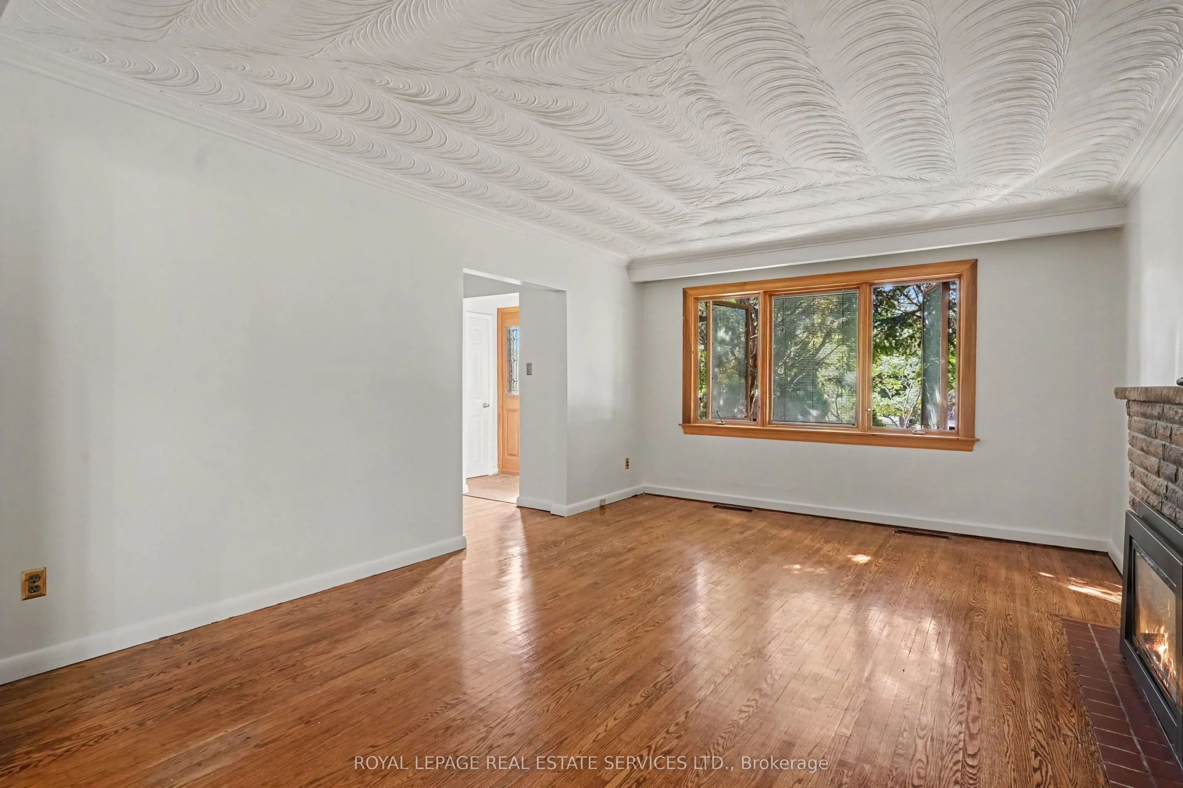 647 Burnhamthorpe Road
