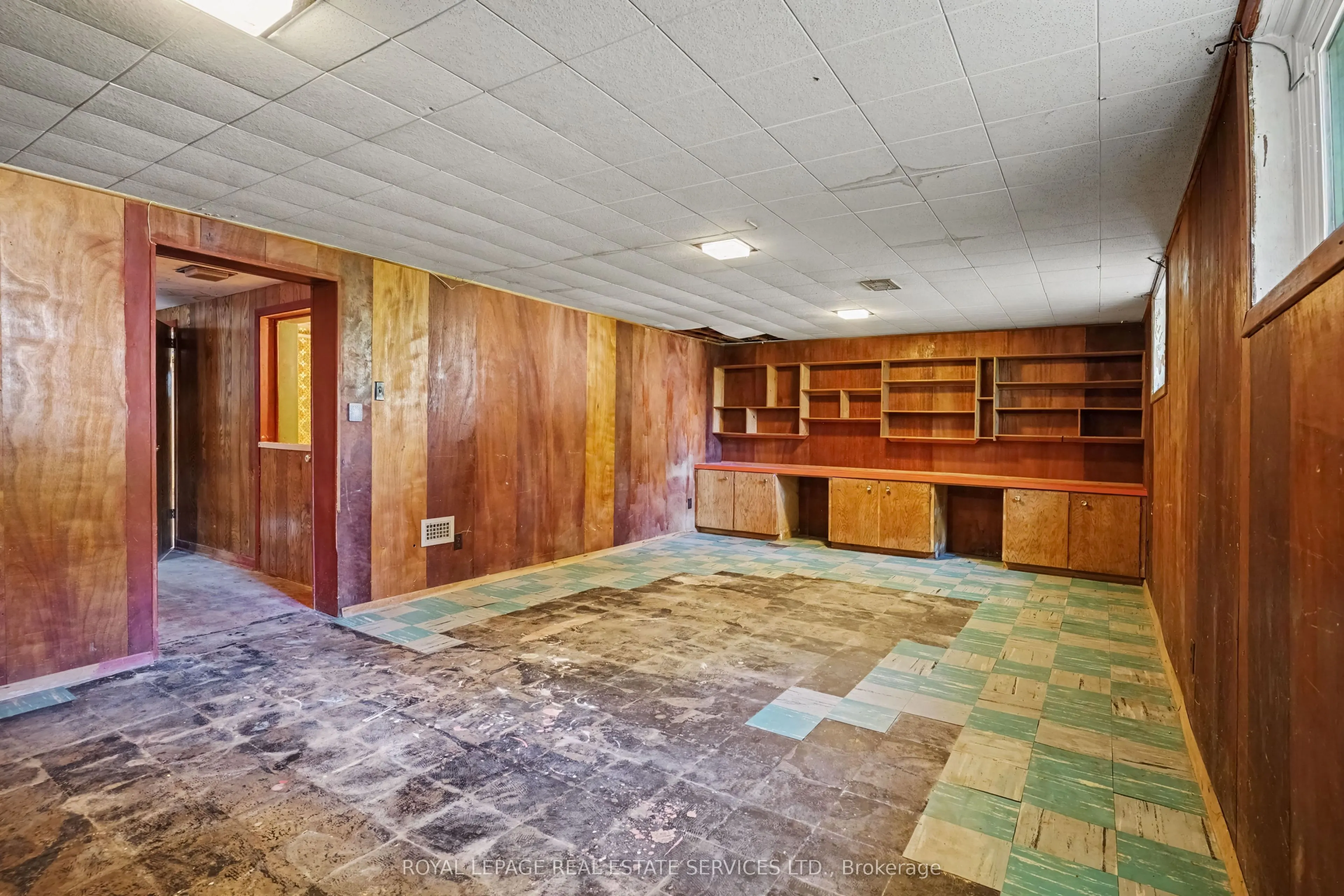 647 Burnhamthorpe Road