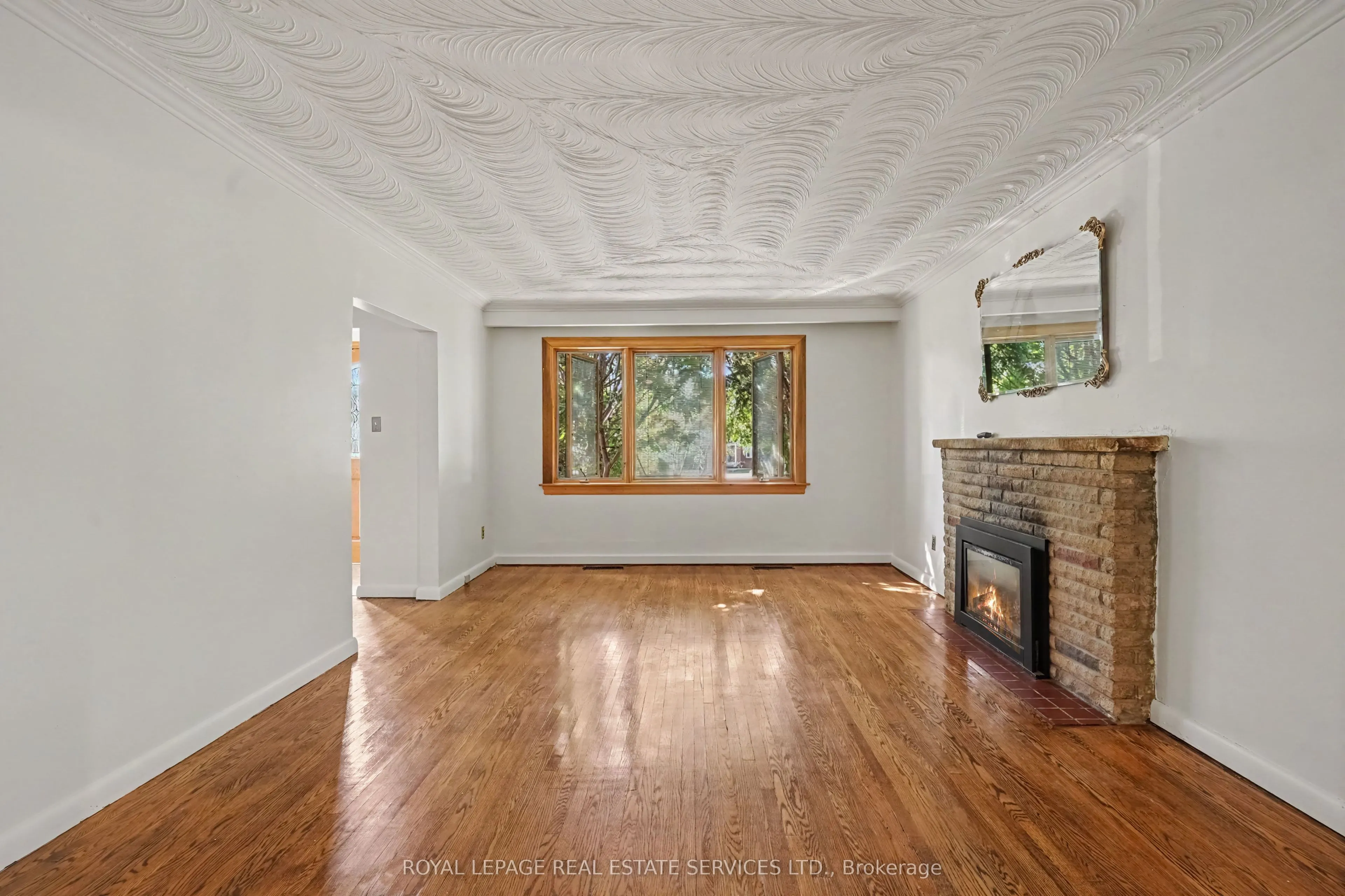 647 Burnhamthorpe Road