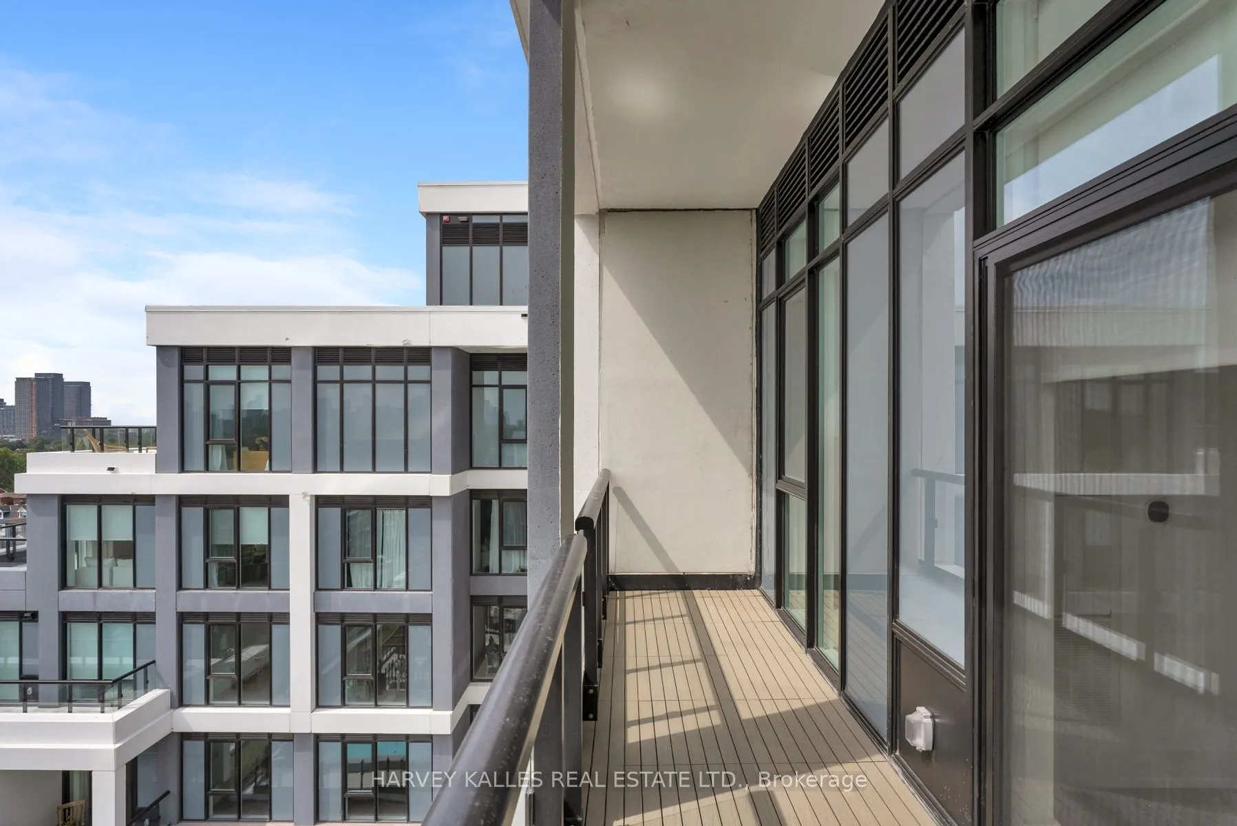 858 Dupont Street #PH37