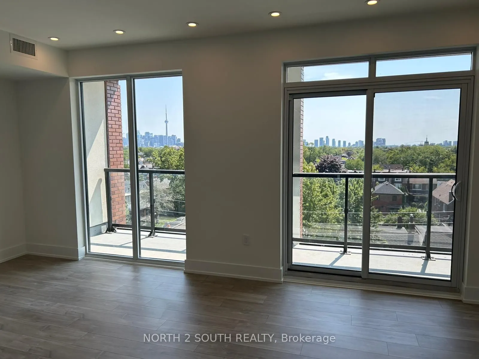 858 Dupont Street #529