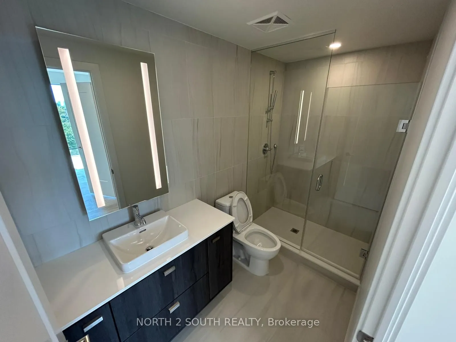 858 Dupont Street #529