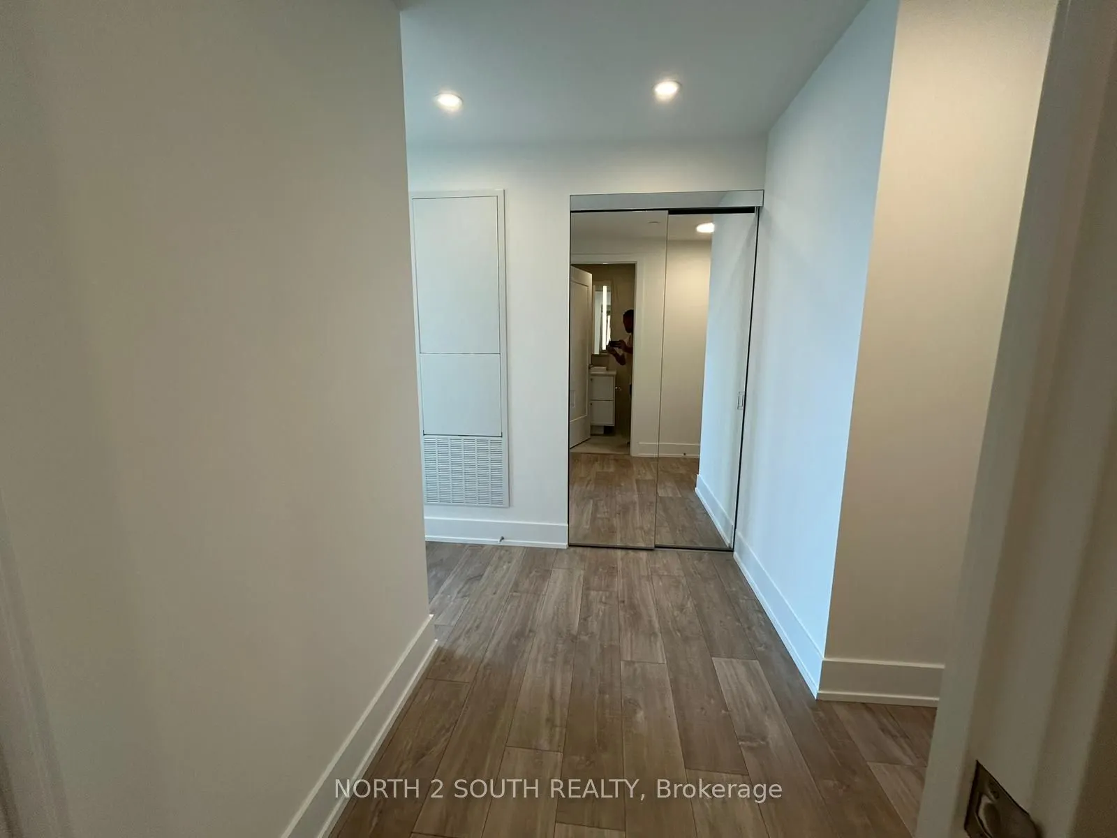 858 Dupont Street #529