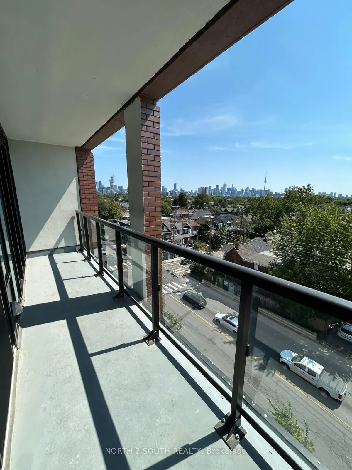 858 Dupont Street #529