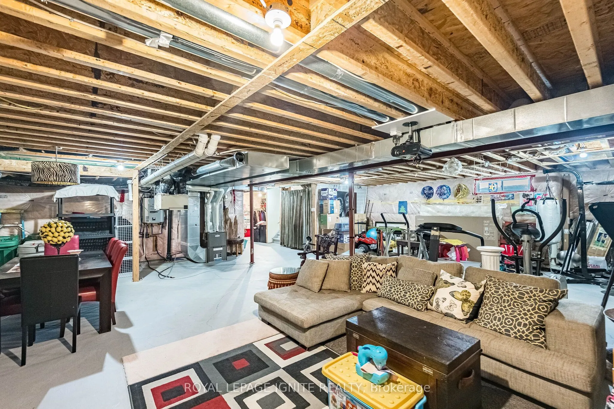 5 Stellar Avenue