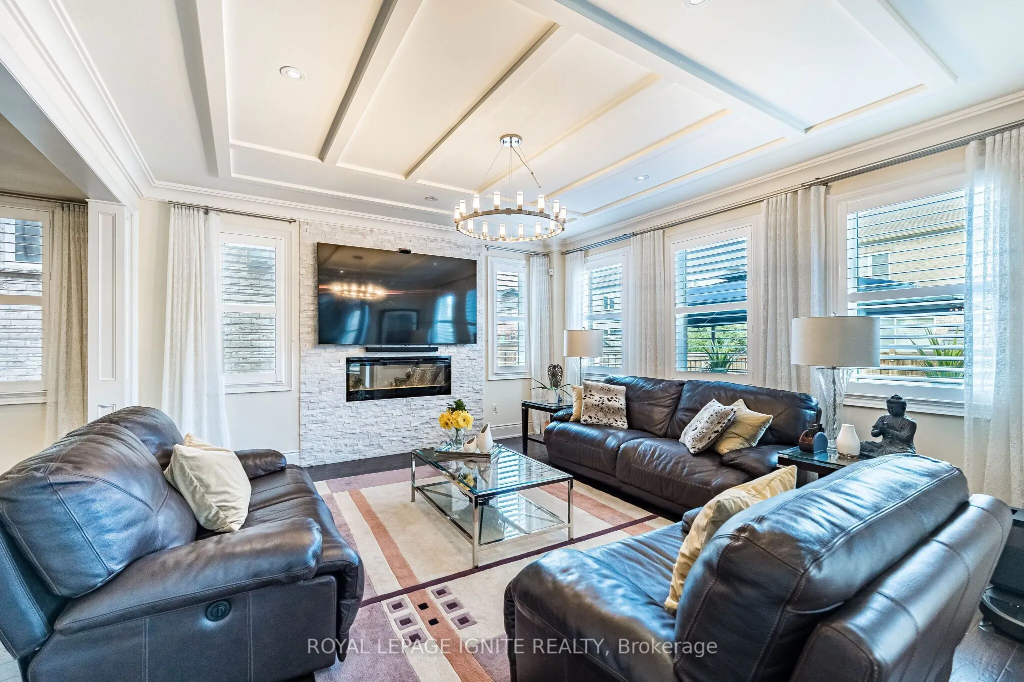 5 Stellar Avenue