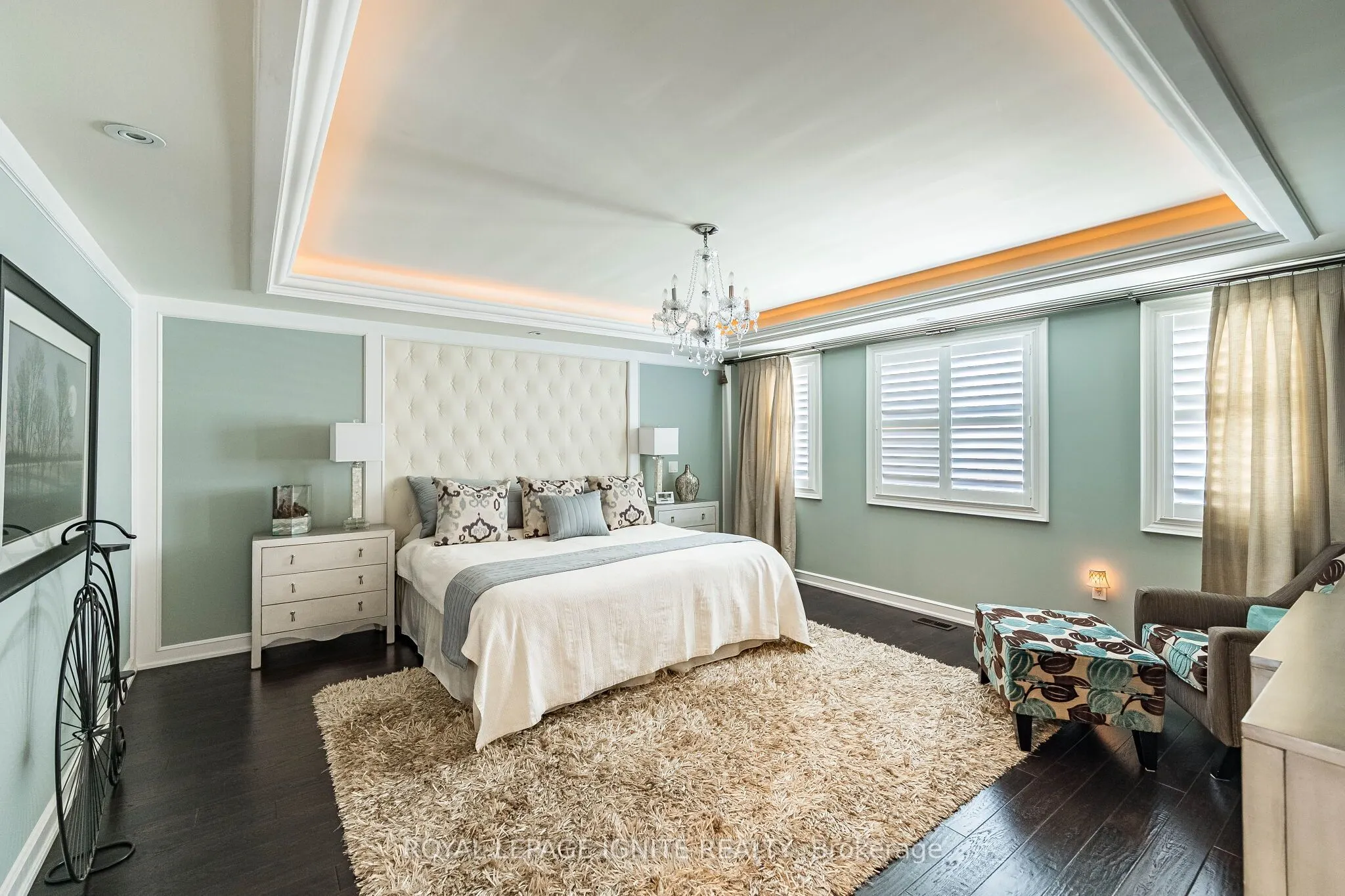 5 Stellar Avenue