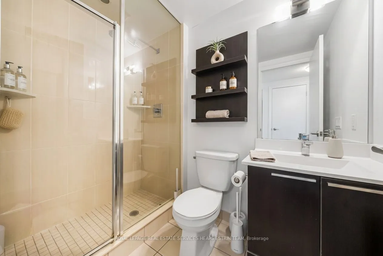 16 Brookers Lane #3301