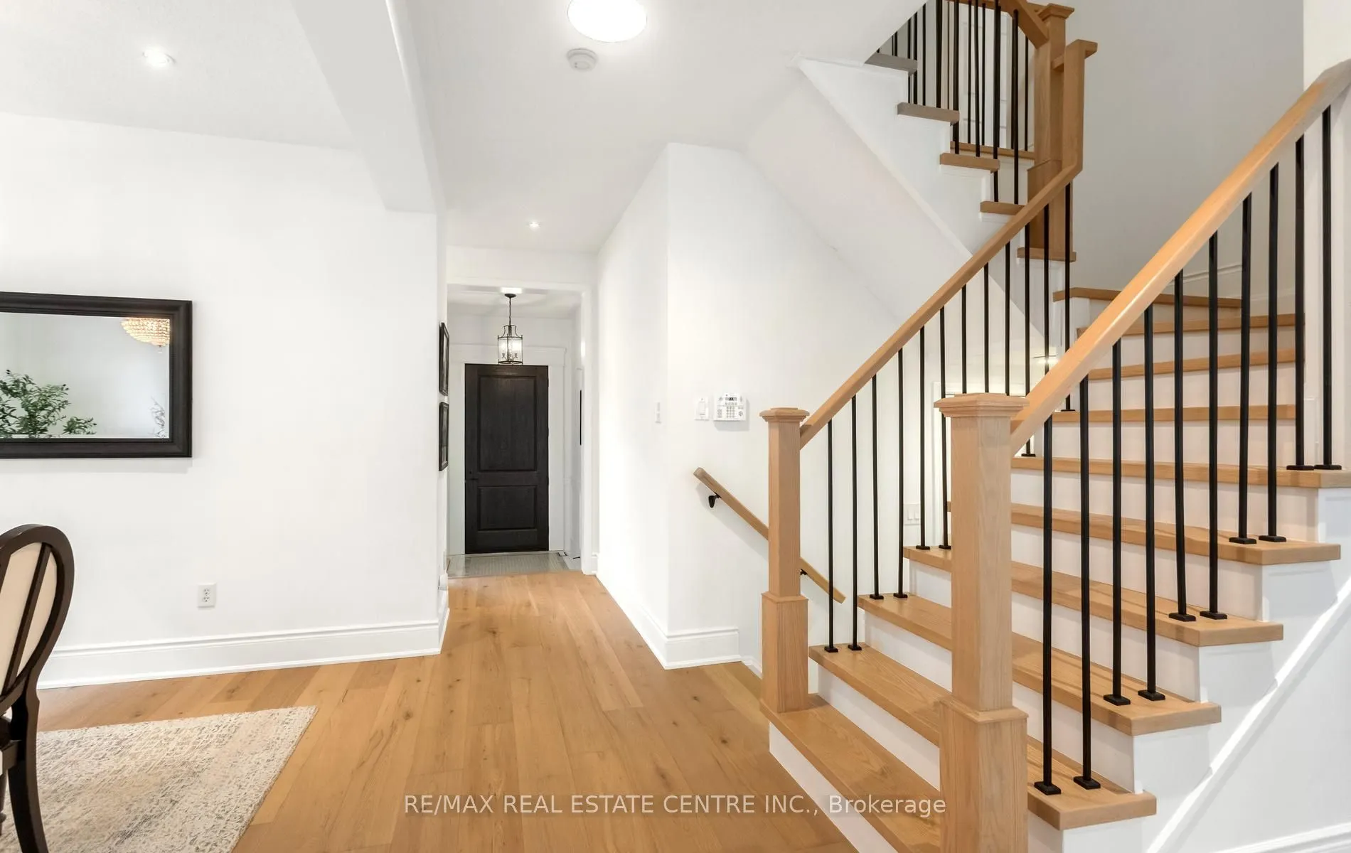54 Apple Blossom Crescent