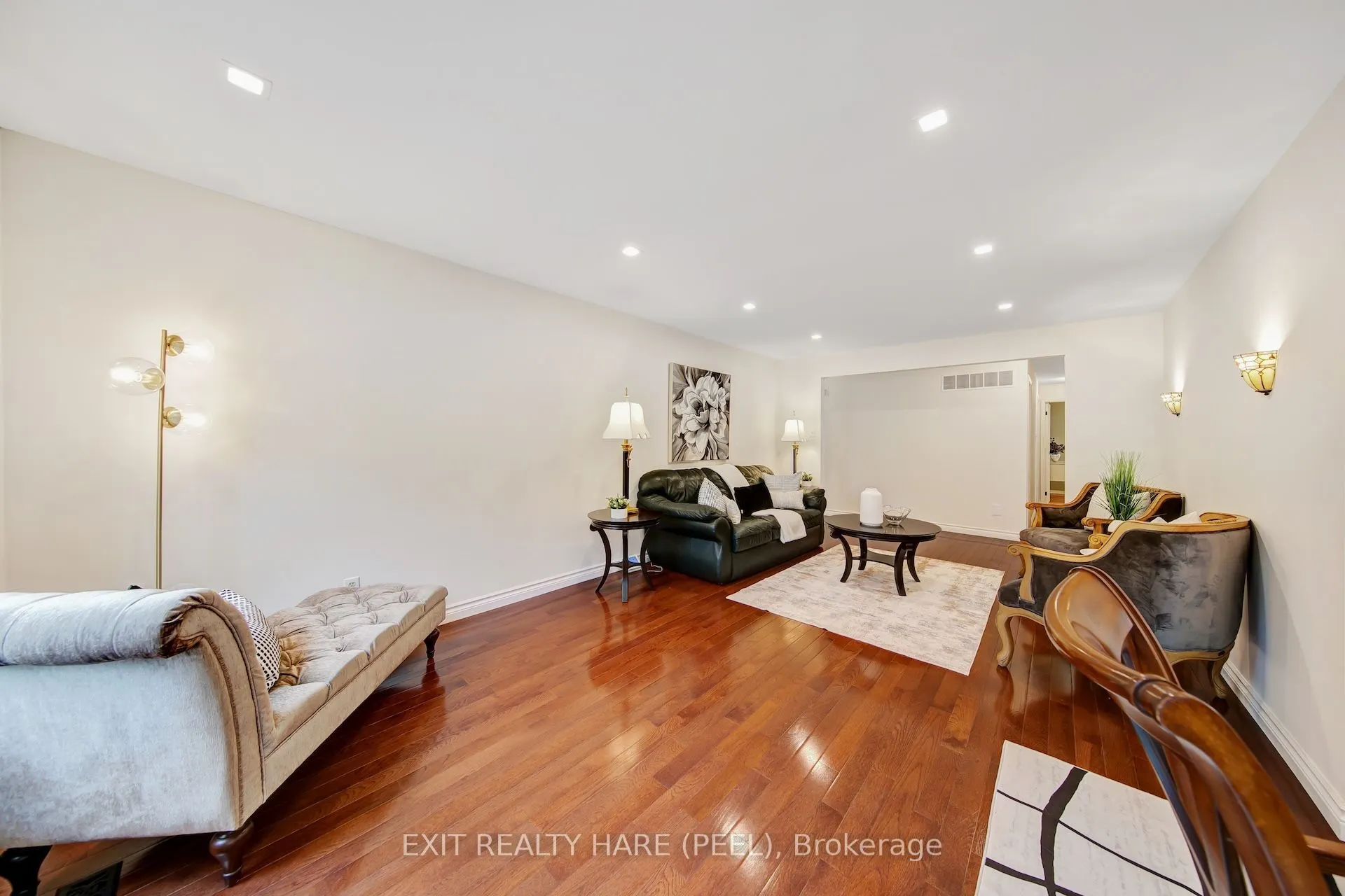 48 Nanport Street