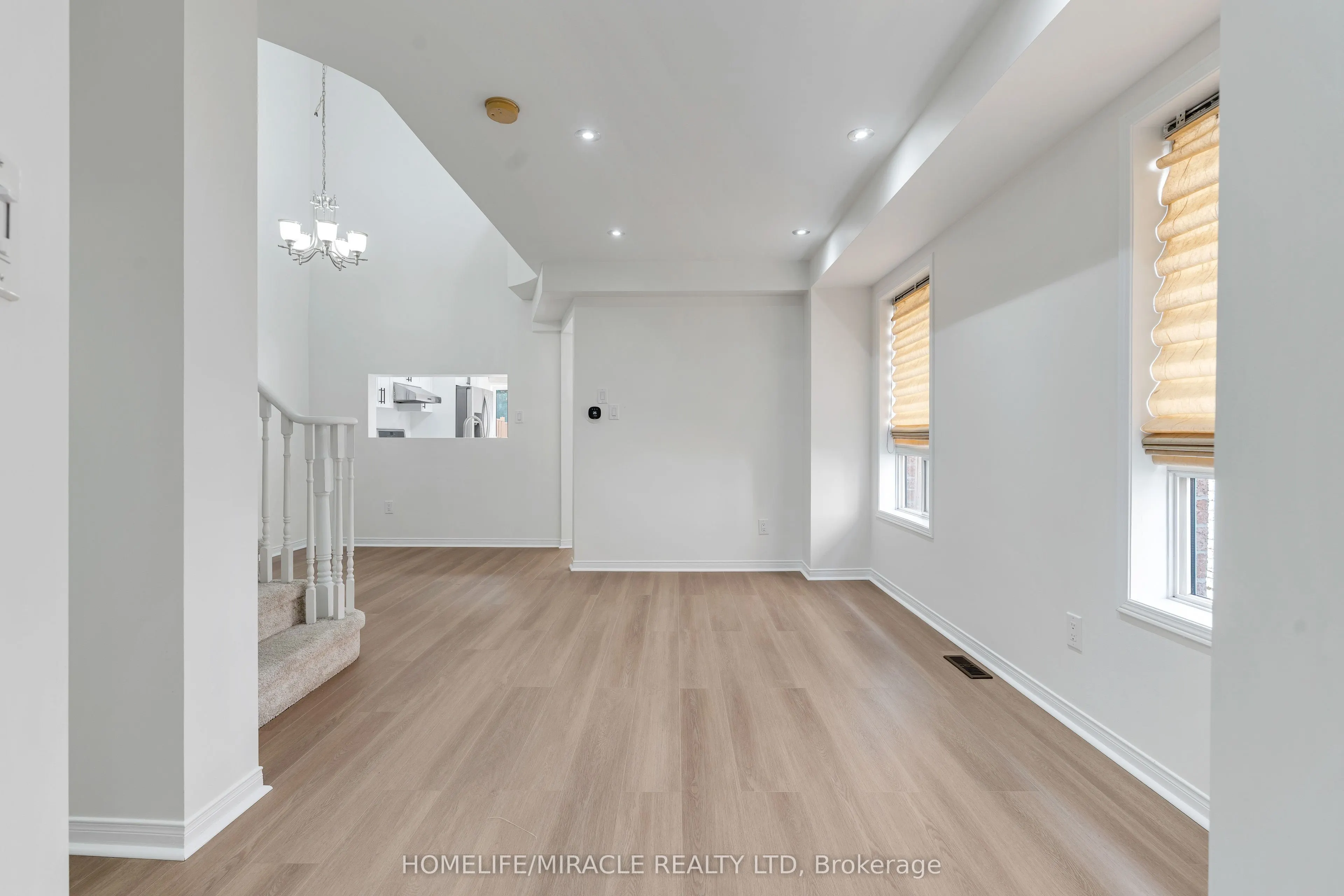 4191 Goldenrod Crescent