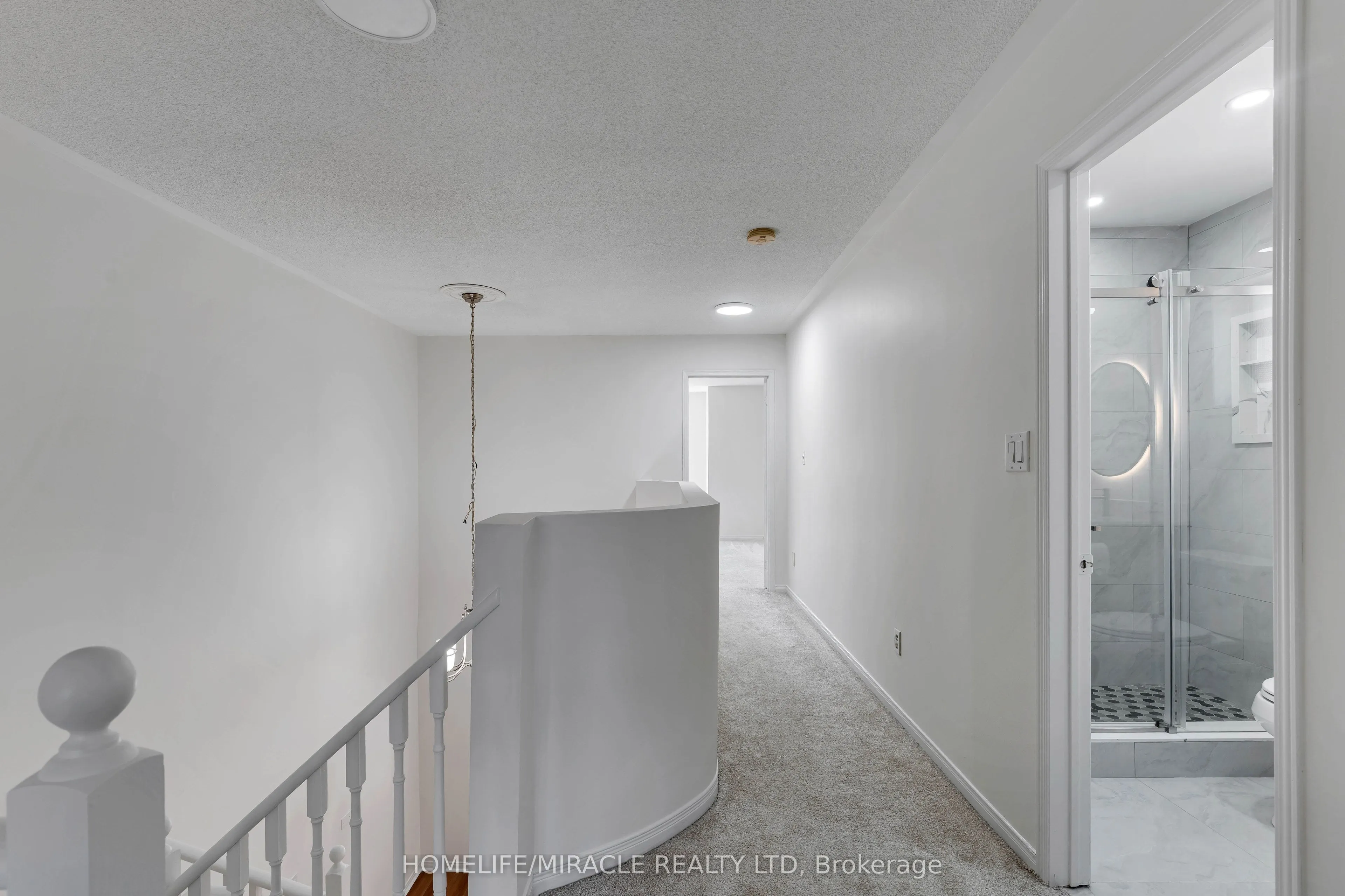 4191 Goldenrod Crescent
