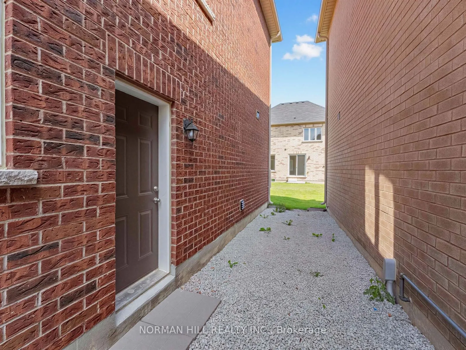 19 Lilestone Drive